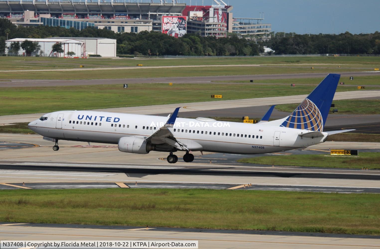 N37408, 2001 Boeing 737-924 C/N 30125, TPA spotting 2018