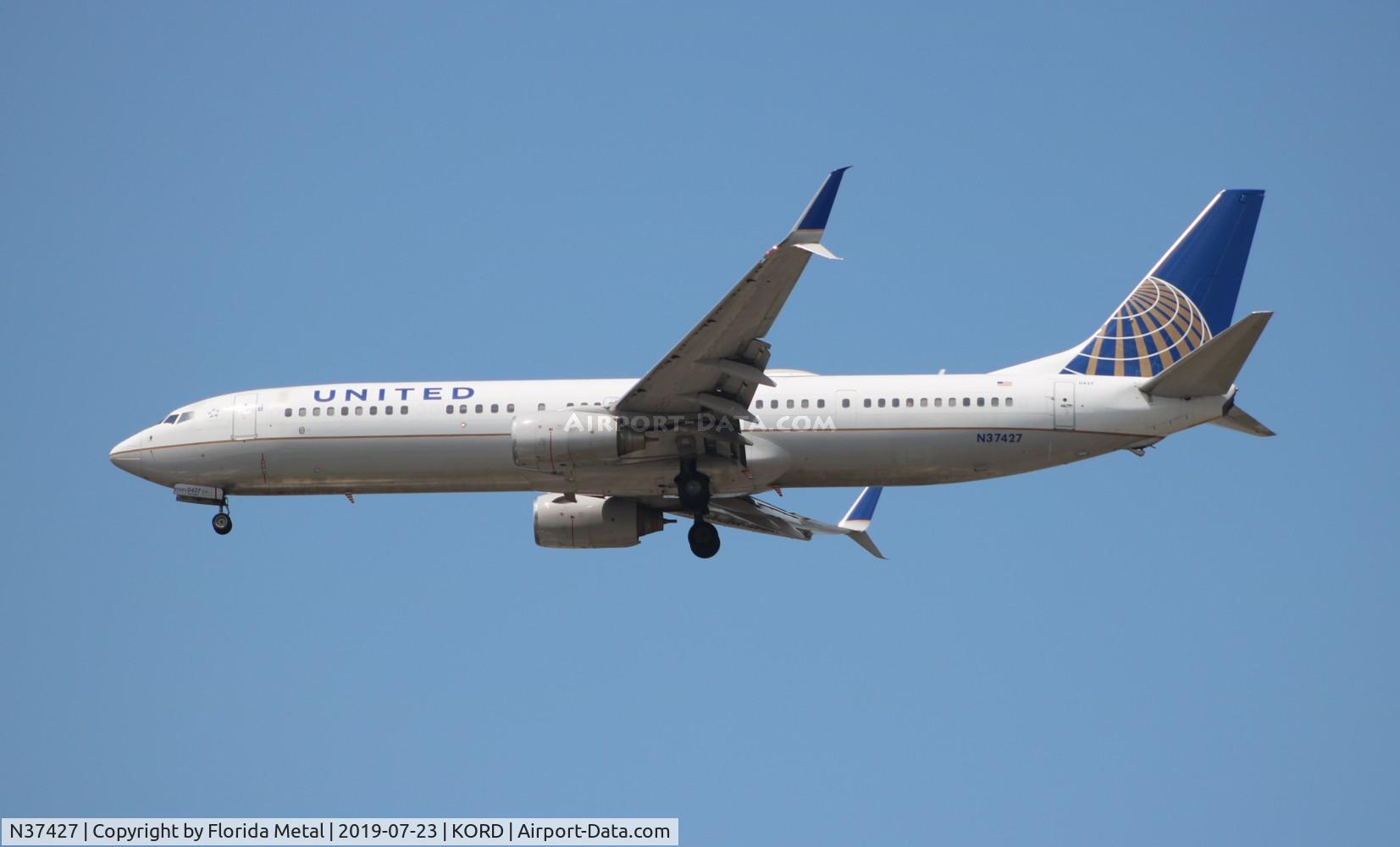 N37427, 2008 Boeing 737-924/ER C/N 37097, ORD spotting 2019
