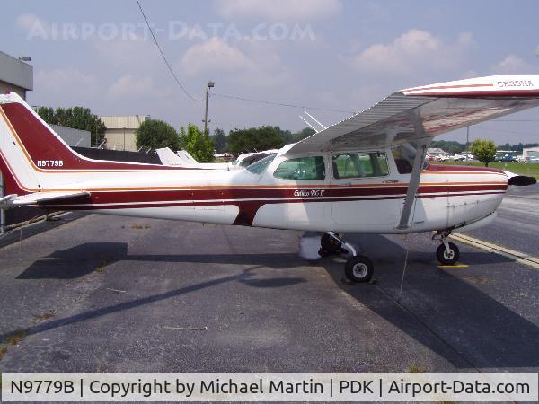 N9779B, 1981 Cessna 172RG Cutlass RG C/N 172RG1031, Pictured at Aviation Atlanta