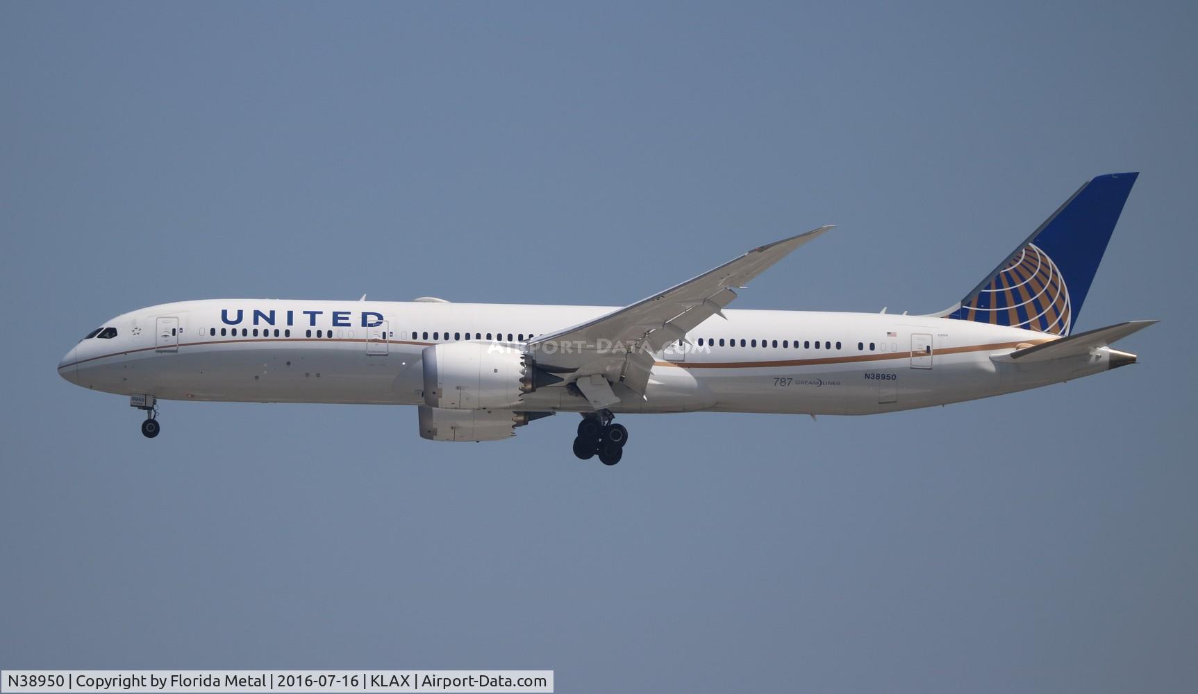N38950, 2014 Boeing 787-9 Dreamliner Dreamliner C/N 36401, LAX spotting 2016