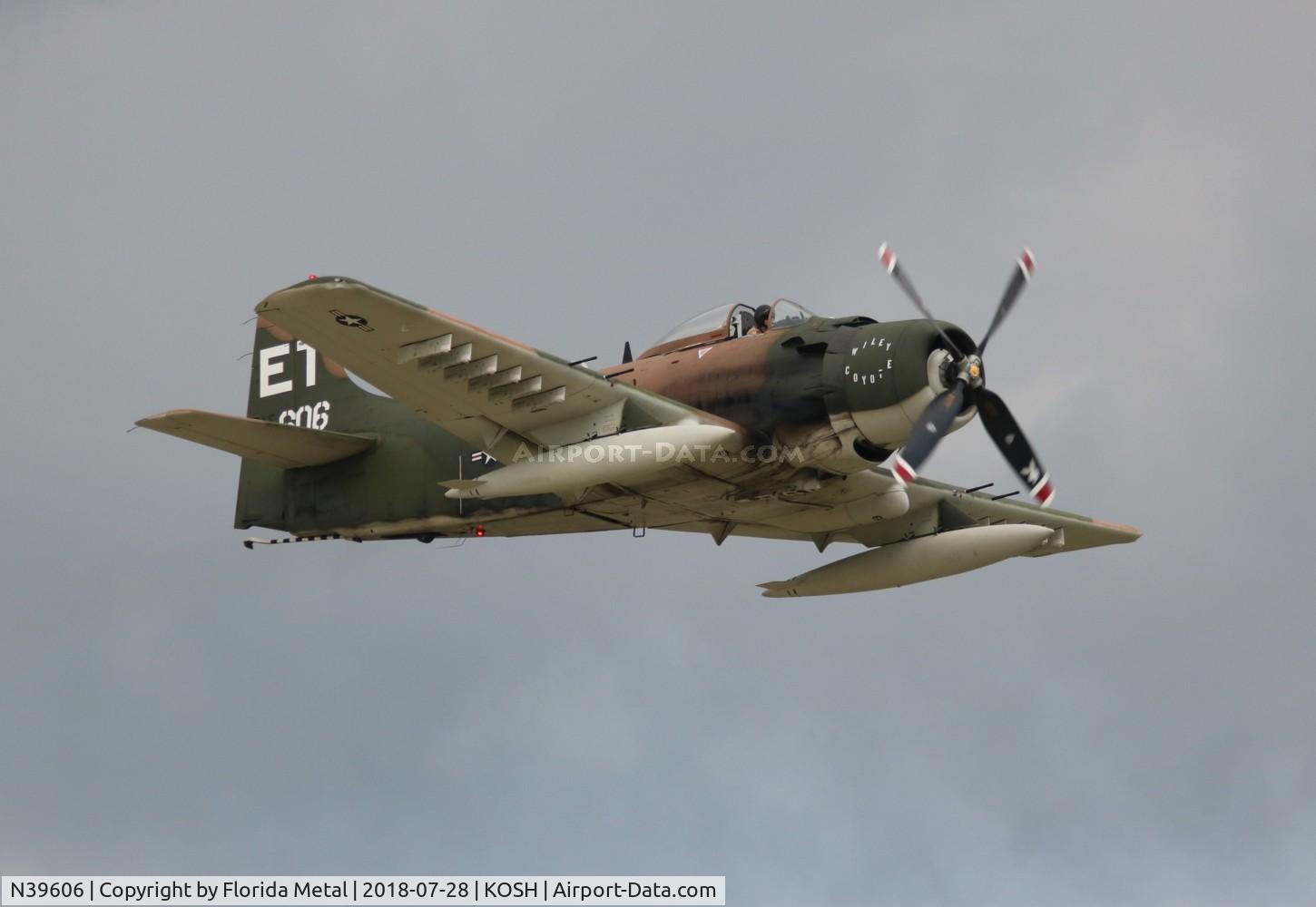 N39606, 1955 Douglas AD-6 Skyraider C/N 10838, EAA OSH 2018
