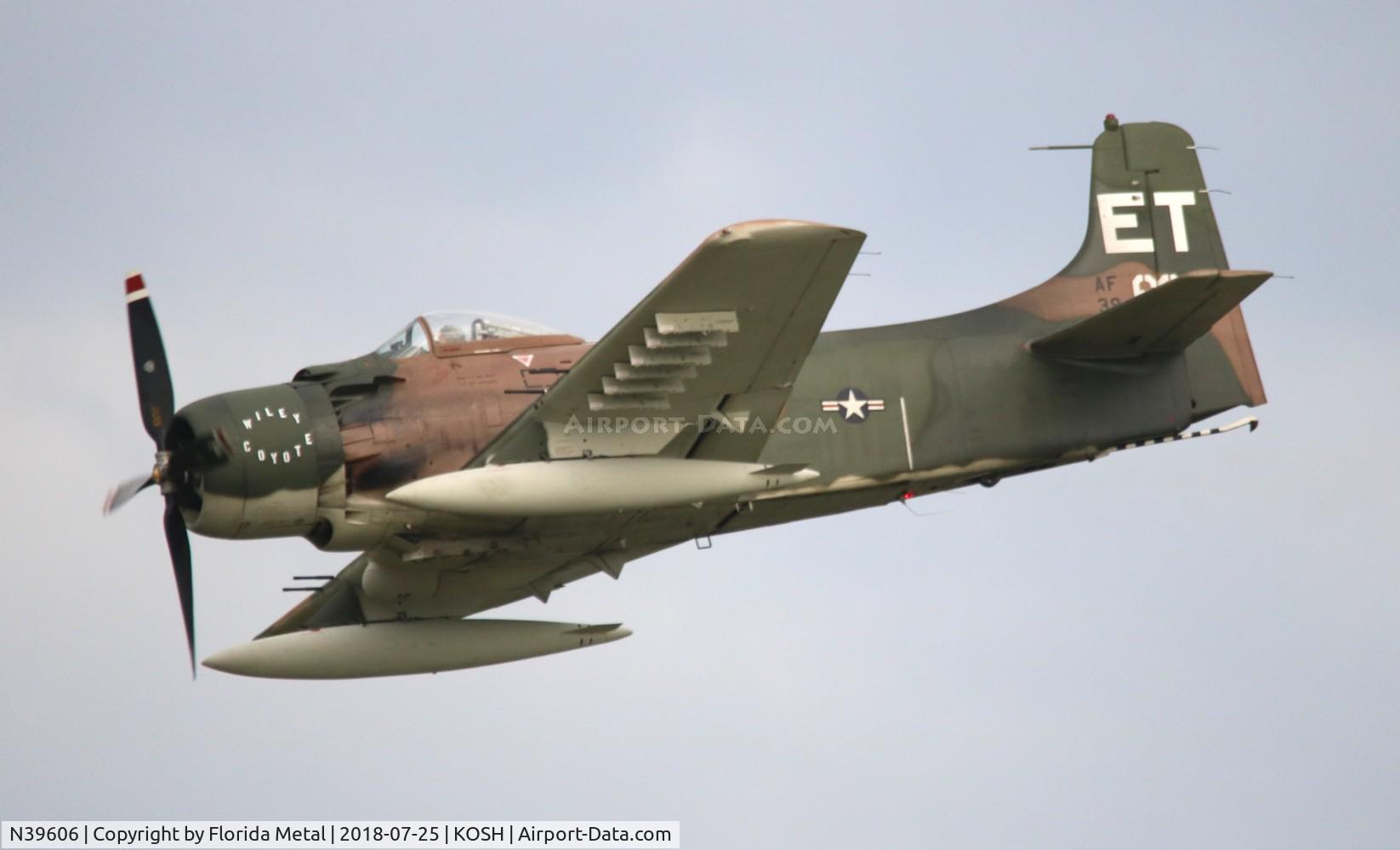 N39606, 1955 Douglas AD-6 Skyraider C/N 10838, EAA OSH 2018