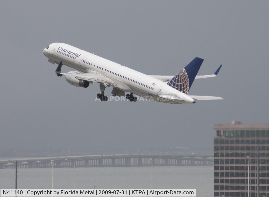 N41140, 2000 Boeing 757-224 C/N 30353, TPA spotting 2009