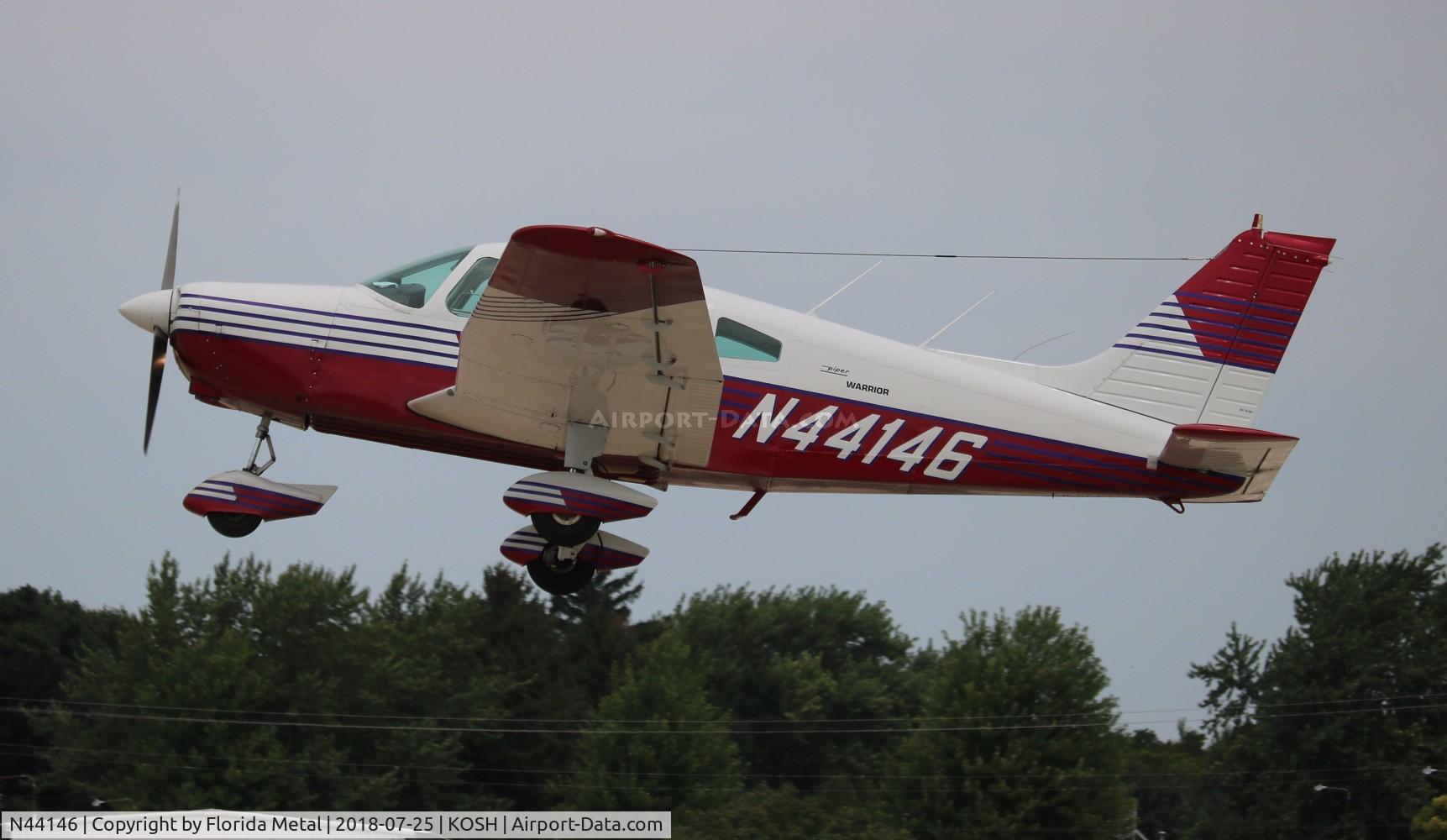 N44146, 1974 Piper PA-28-151 C/N 28-7415591, EAA OSH 2018