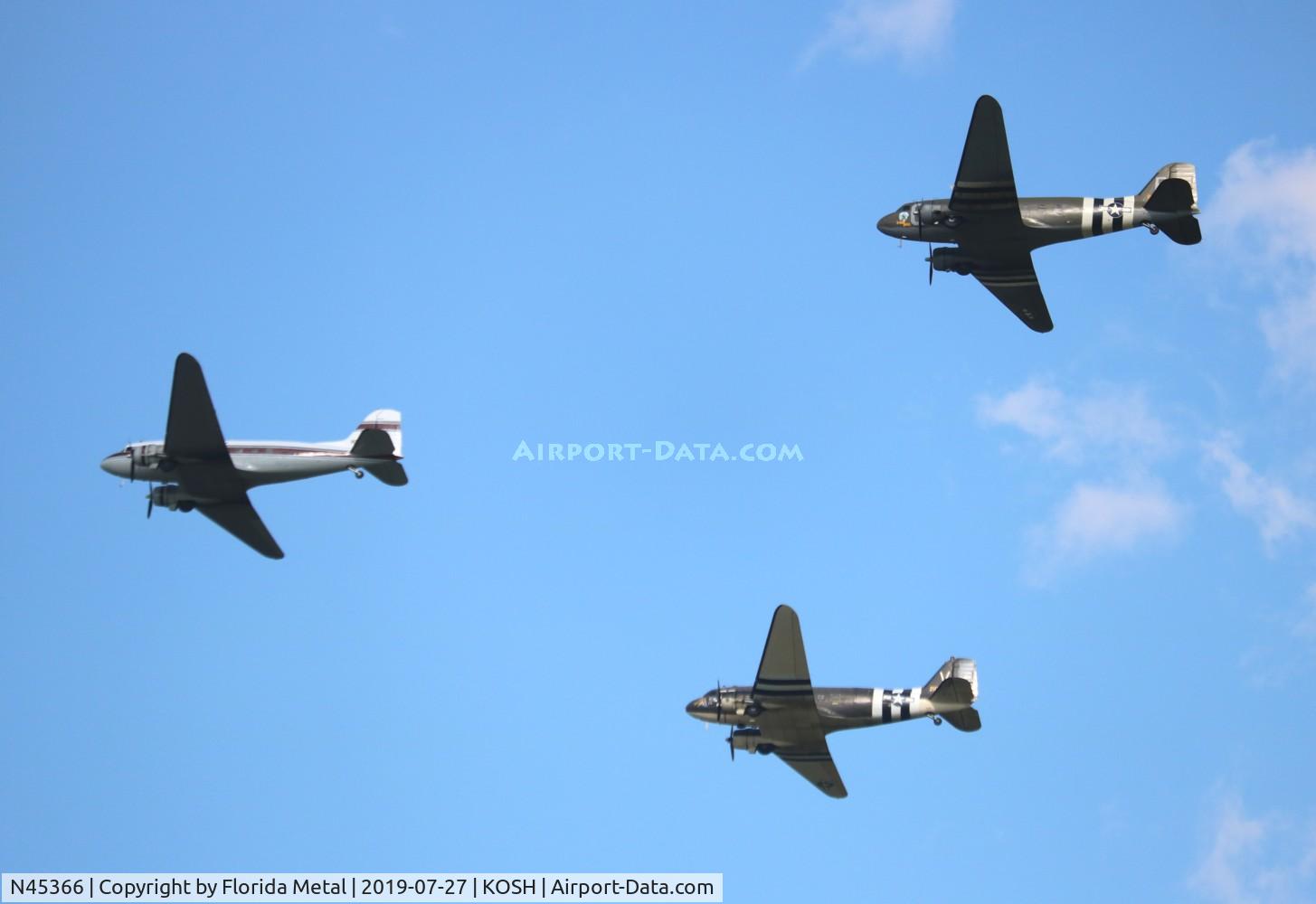 N45366, 1943 Douglas C-53D-DO Skytrooper (DC-3A) C/N 11757, EAA OSH 2019