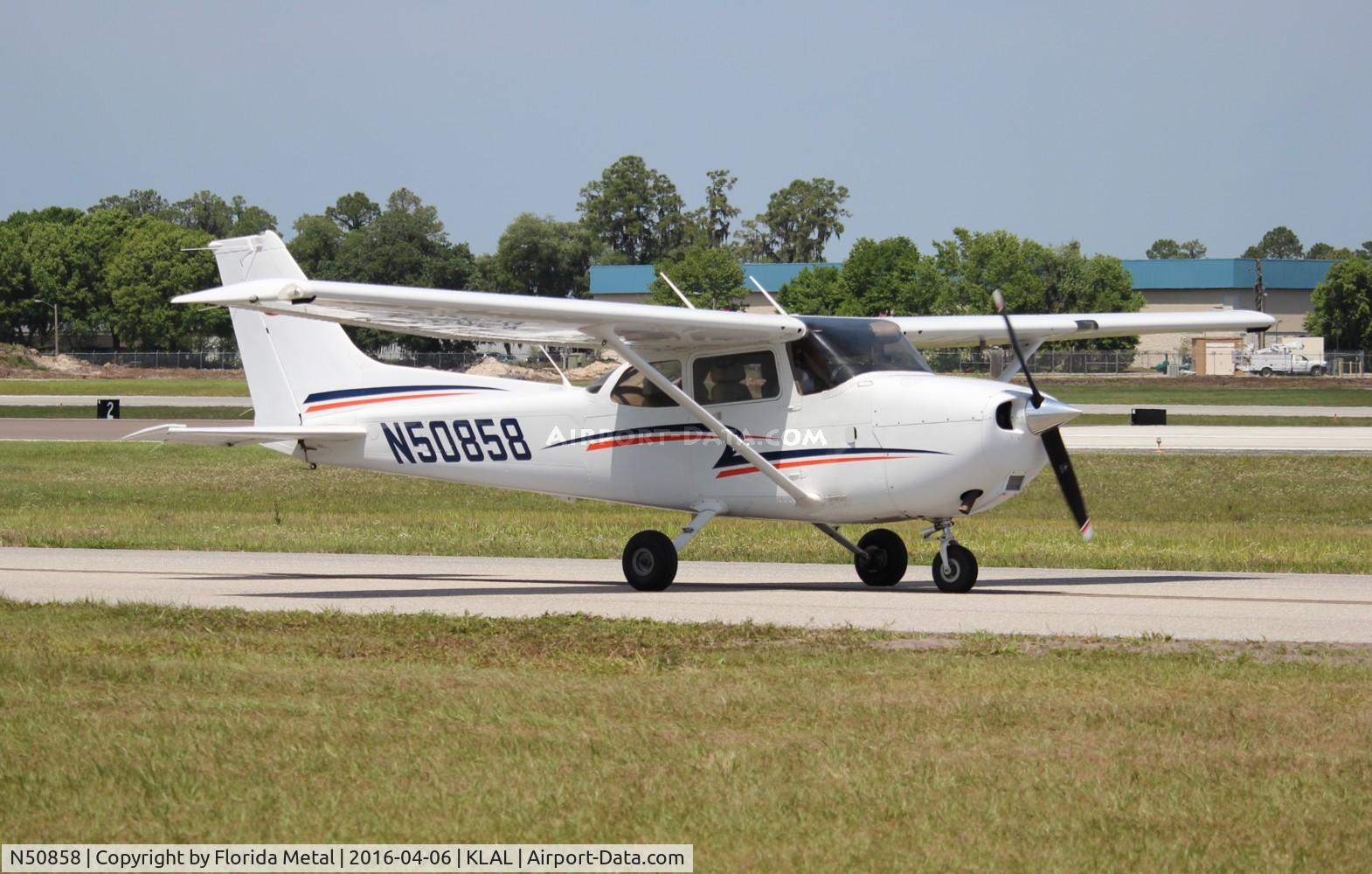 N50858, Cessna 172S C/N 172S10894, SNF LAL 2016