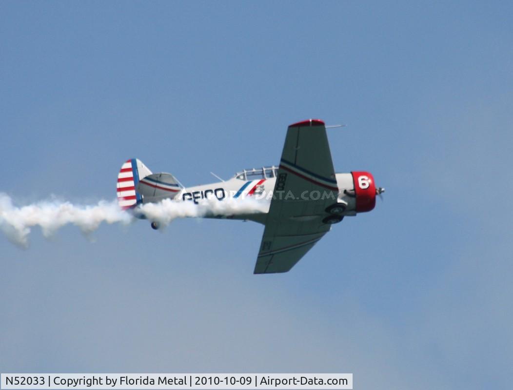 N52033, 1946 North American SNJ-2 Texan C/N 2040, Daytona Beach Airshow 2010