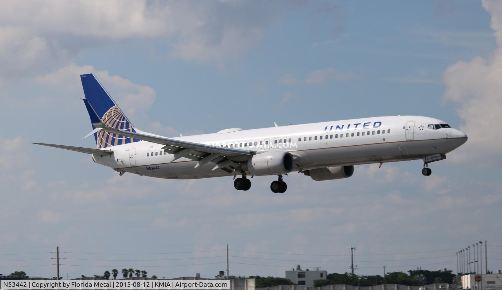 N53442, 2009 Boeing 737-924/ER C/N 33536, MIA spotting 2015