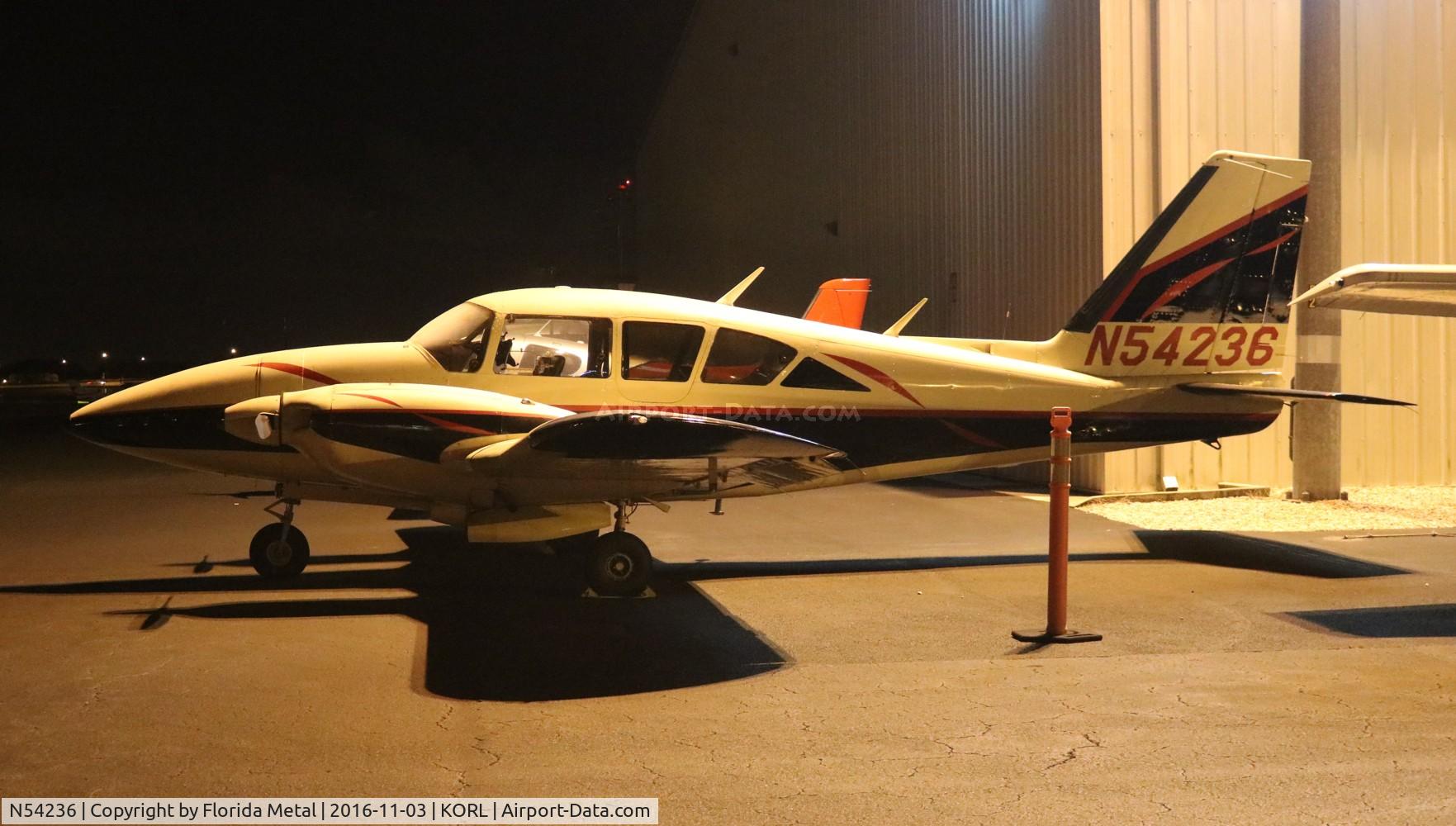 N54236, 1974 Piper PA-23-250 C/N 27-7554030, NBAA ORL 2016