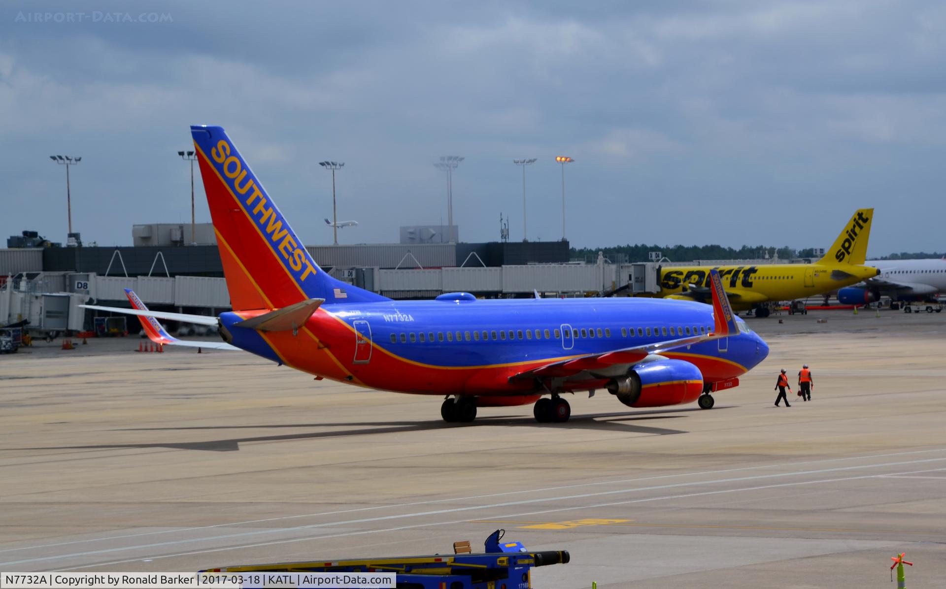 N7732A, 2006 Boeing 737-7BD C/N 34861, Taxi Atlanta