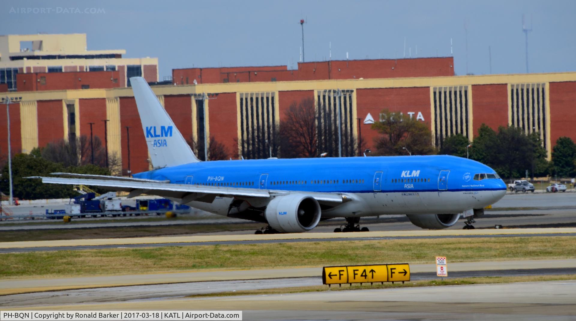 PH-BQN, 2006 Boeing 777-206/ER C/N 32720, Taxi to park Atlanta