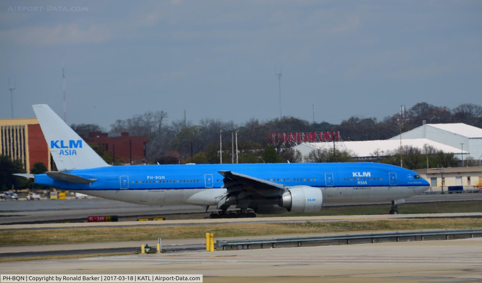 PH-BQN, 2006 Boeing 777-206/ER C/N 32720, Taxi Atlanta