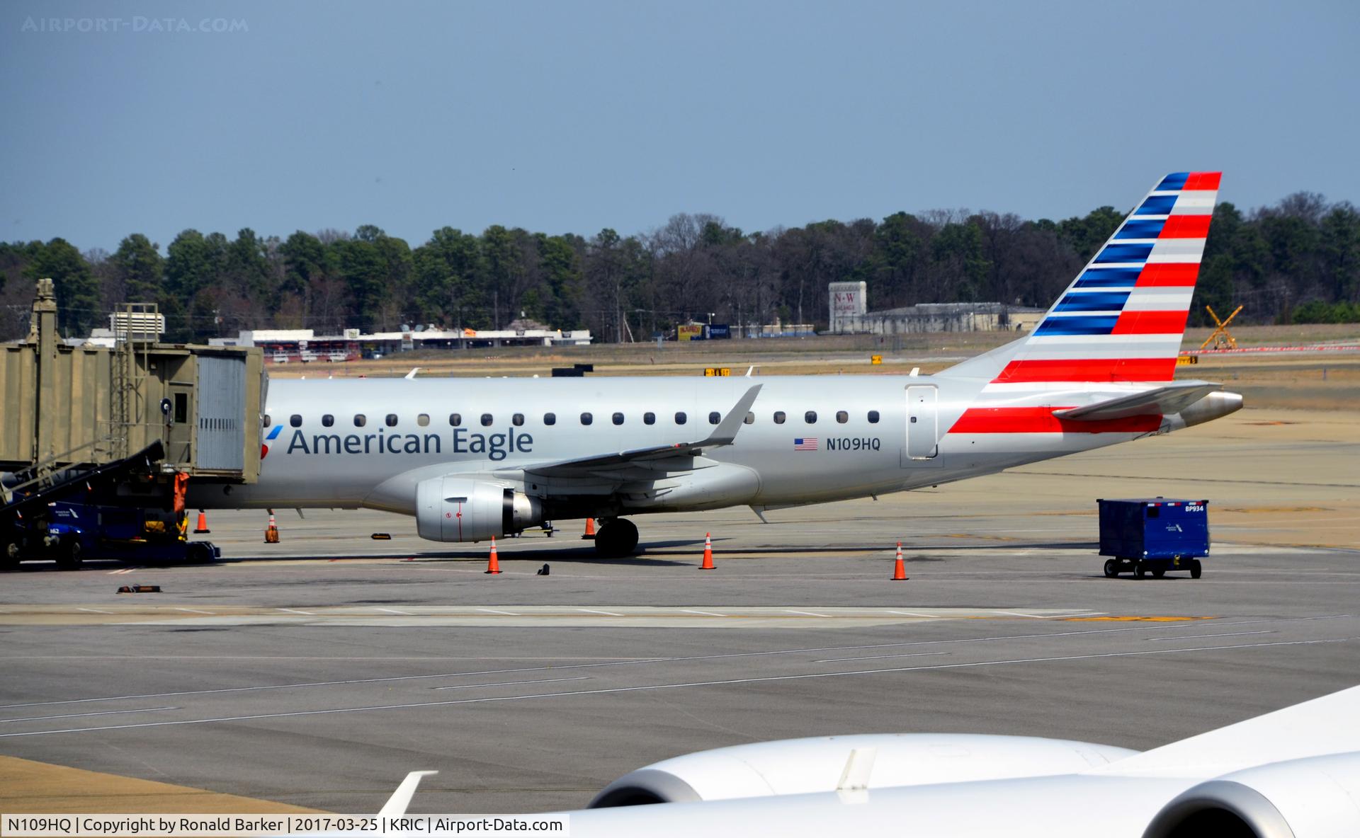 N109HQ, 2007 Embraer 175LR (ERJ-170-200LR) C/N 17000168, At the gate Richmond