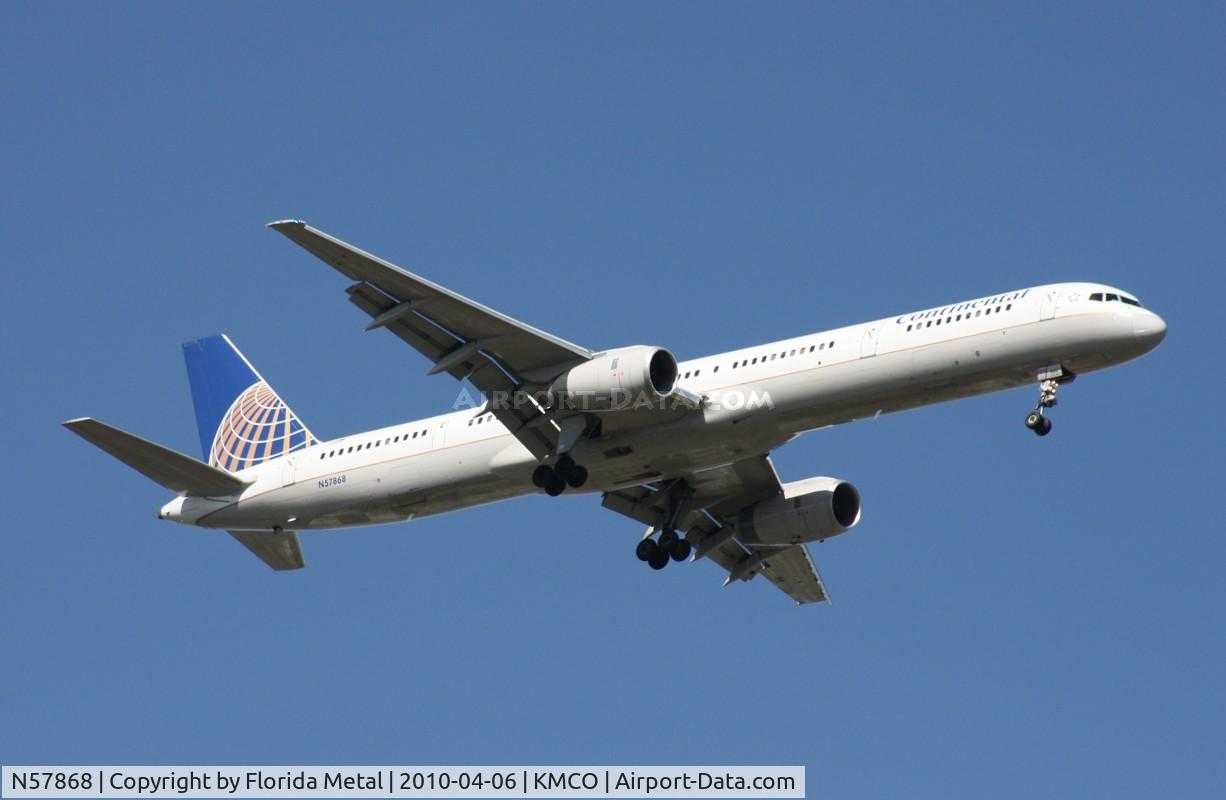 N57868, 2002 Boeing 757-33N C/N 32590, MCO spotting 2010