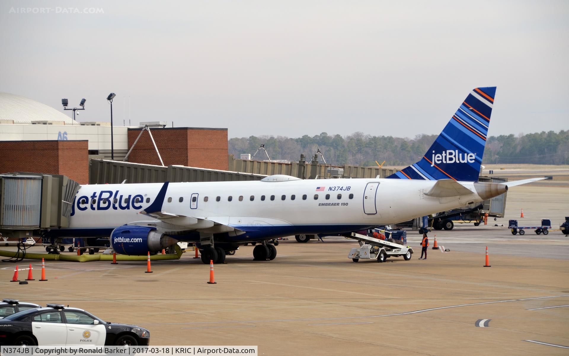 N374JB, 2013 Embraer ERJ-190-100 IGW 190AR C/N 19000629, At the gate Richmond
