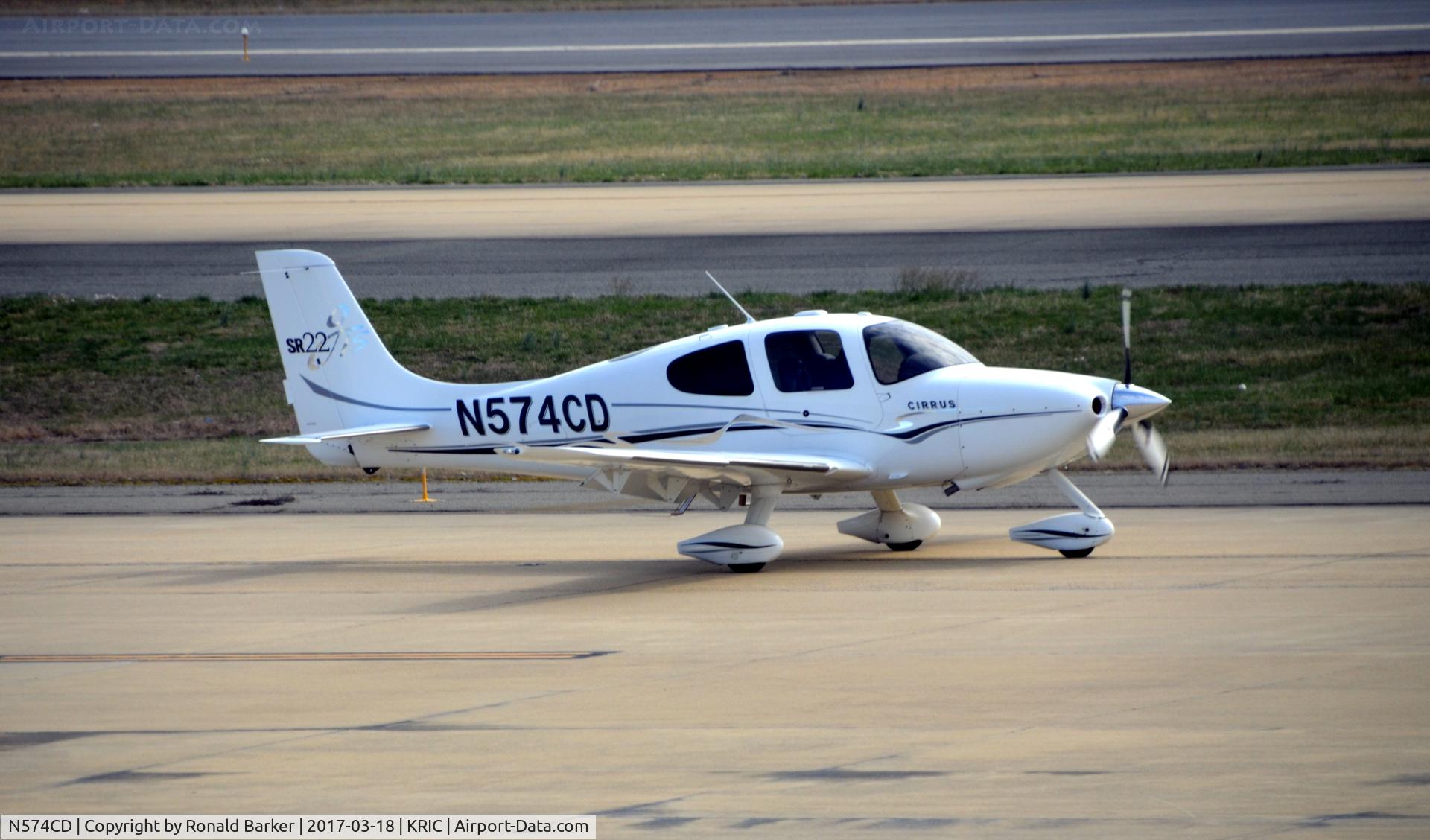 N574CD, 2005 Cirrus SR22 C/N 1554, Taxi Richmond