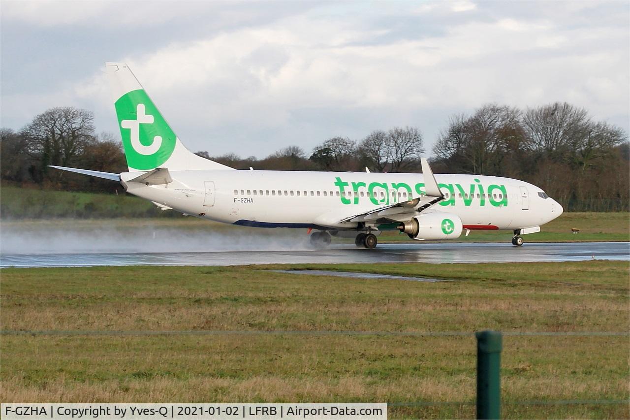 F-GZHA, 2007 Boeing 737-8GJ C/N 34901, Boeing 737-8GJ, Take off run rwy 07R, Brest-Bretagne airport (LFRB-BES)