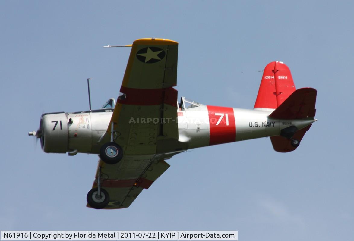 N61916, 1942 Vultee SNV-1 (BT-13A) Valiant C/N 7041, TOM YIP 2011