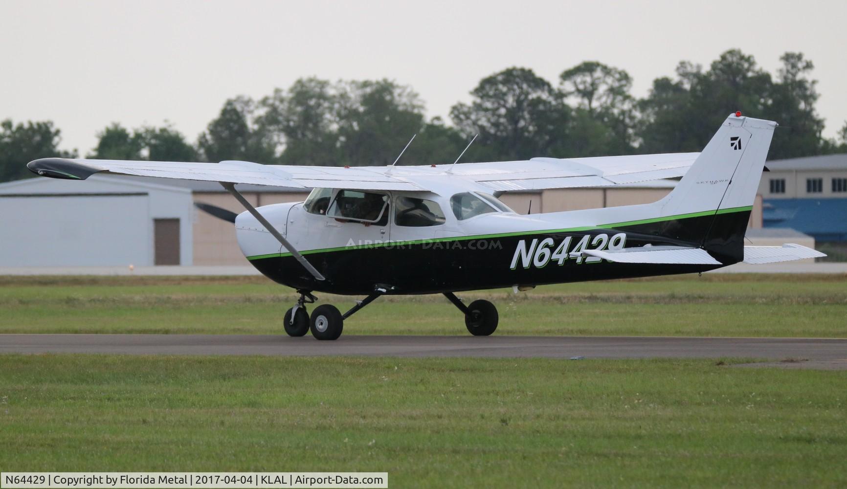 N64429, 1975 Cessna 172M C/N 17265220, SNF LAL 2017