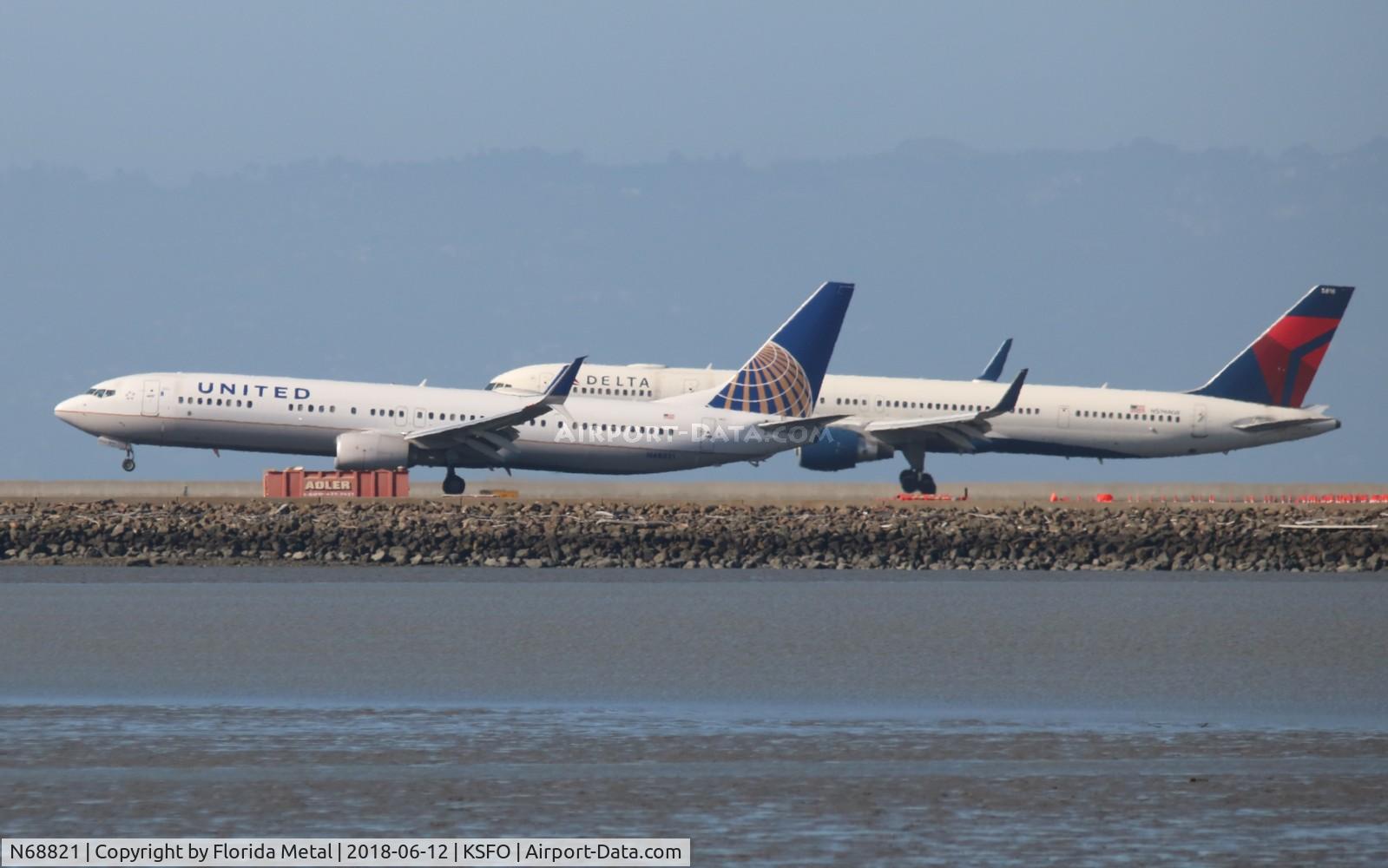 N68821, 2014 Boeing 737-924/ER C/N 43535, SFO Spotting 2018