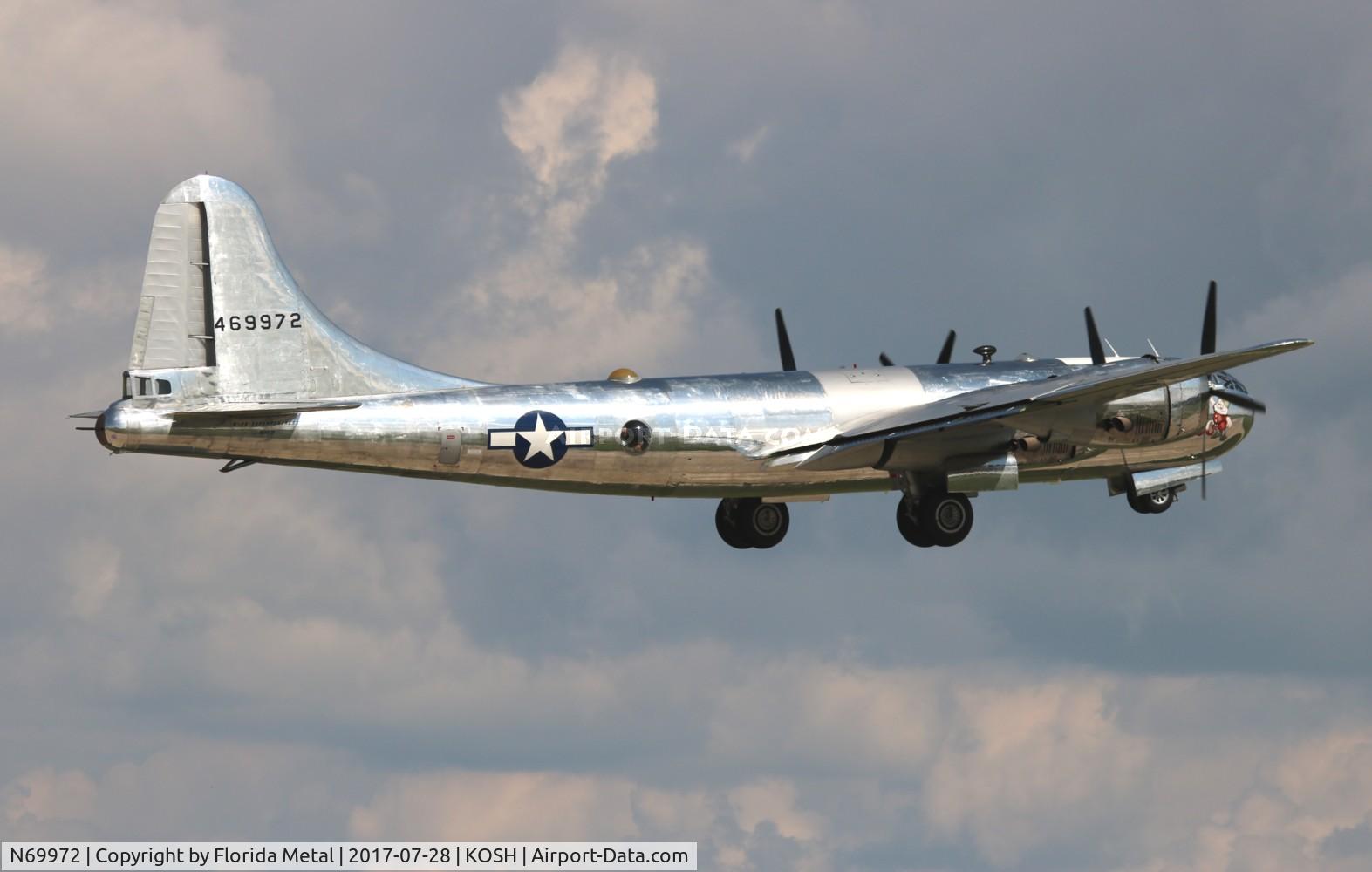 N69972, 1944 Boeing TB-29 (B-29-70-BW) Superfortress C/N 10804, EAA OSH 2017
