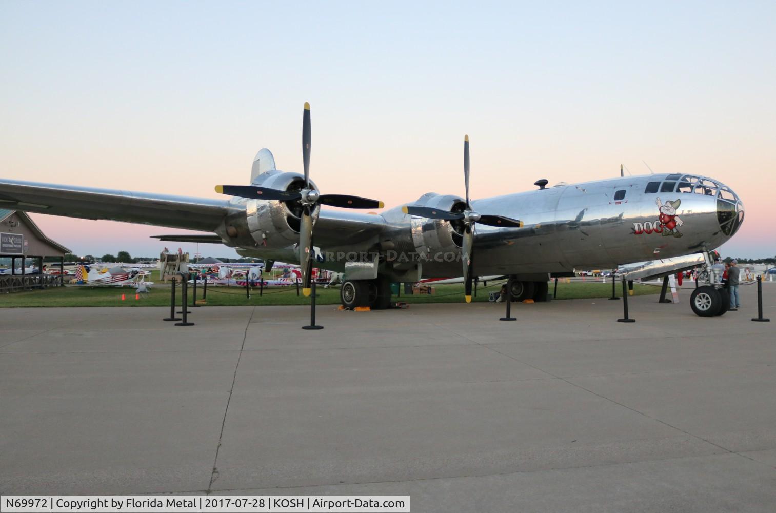 N69972, 1944 Boeing TB-29 (B-29-70-BW) Superfortress C/N 10804, EAA OSH 2017