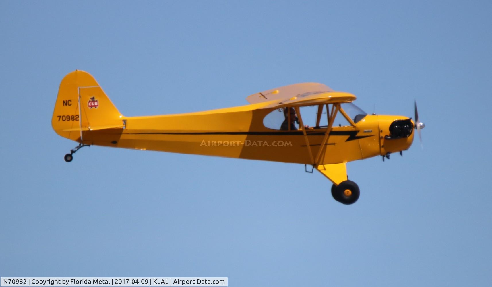 N70982, 1946 Piper J3C-65 Cub Cub C/N 18009, SNF LAL 2017