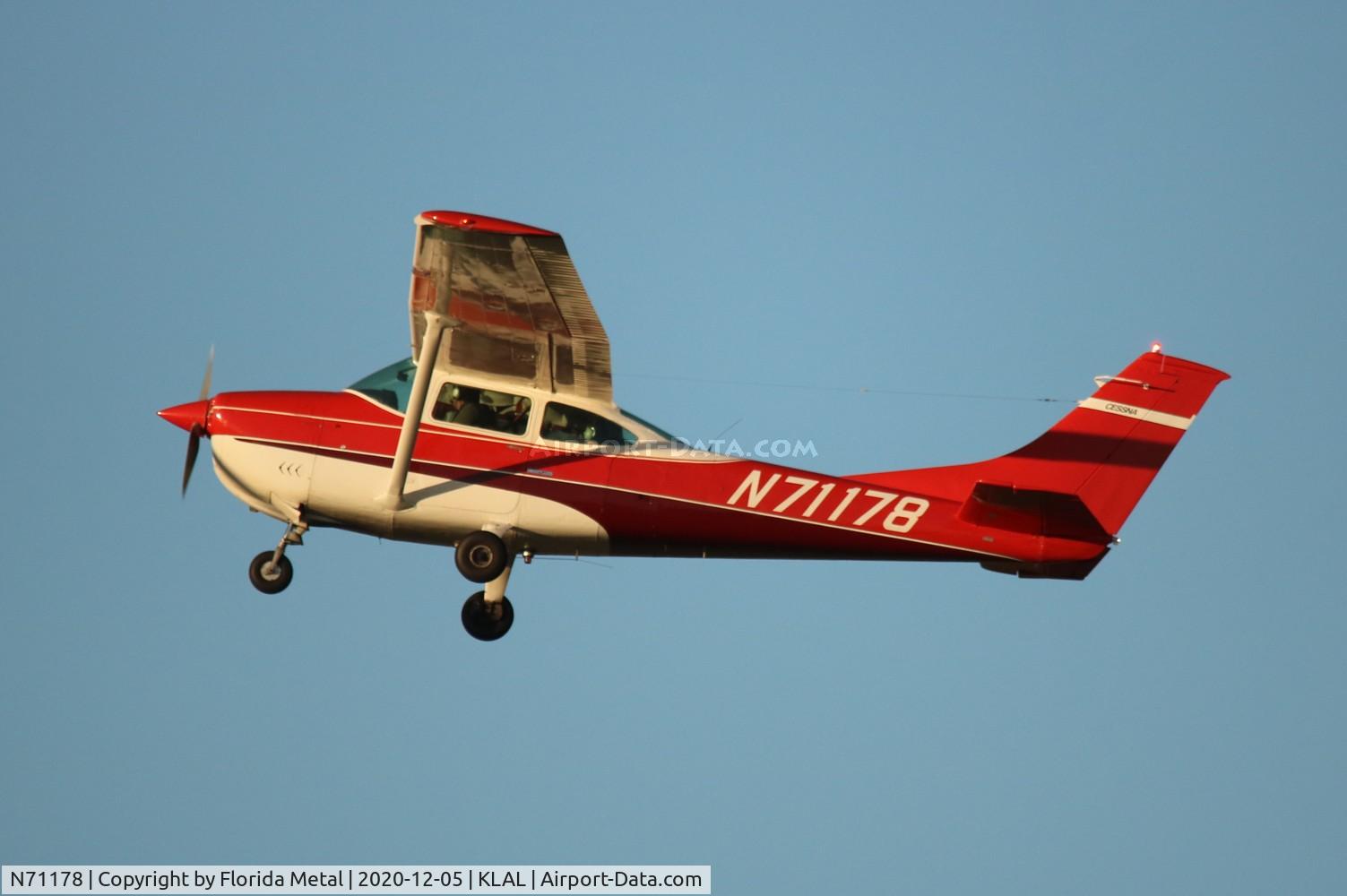 N71178, 1968 Cessna 182M Skylane C/N 18259521, Sun N fun 2020