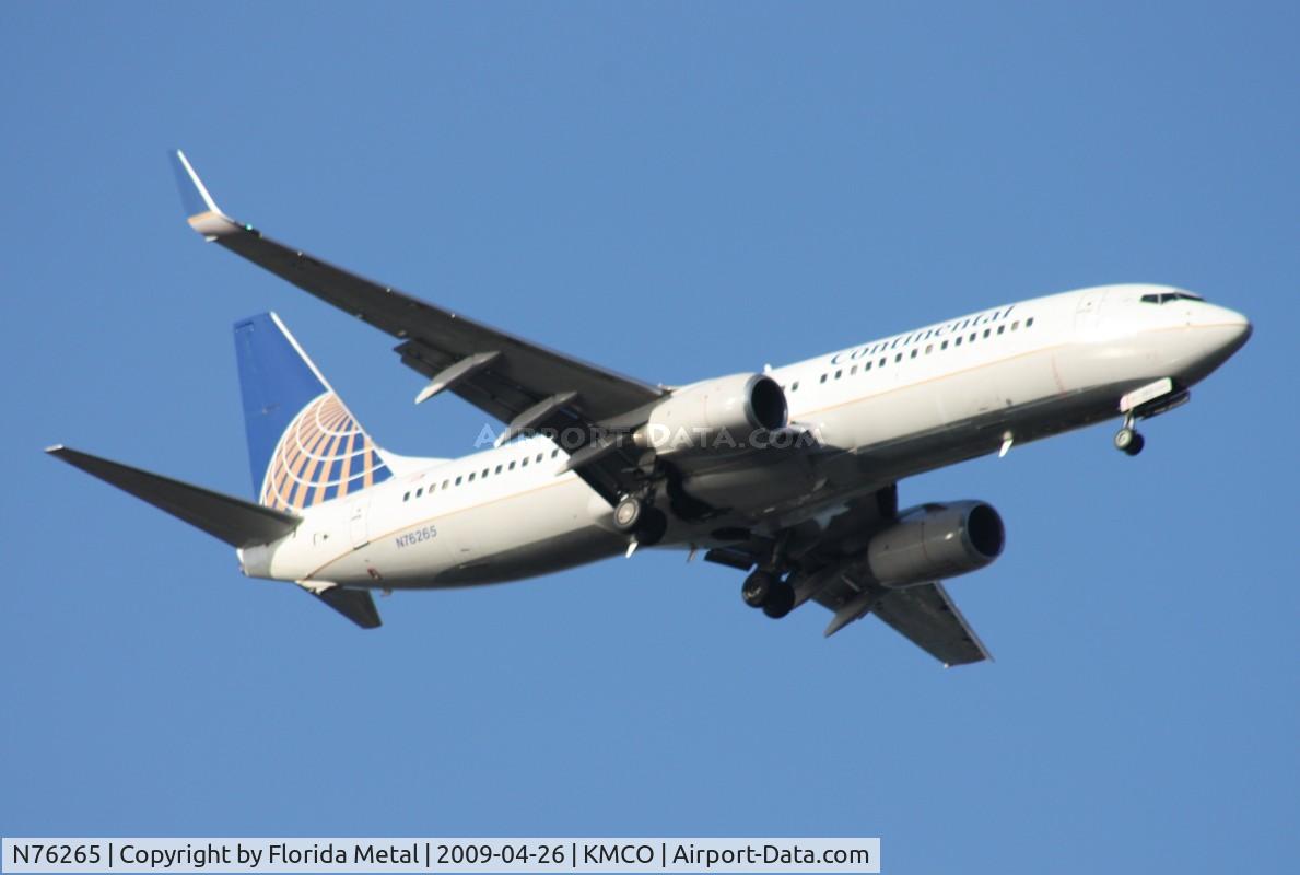 N76265, 2001 Boeing 737-824 C/N 31585, MCO spotting 2009