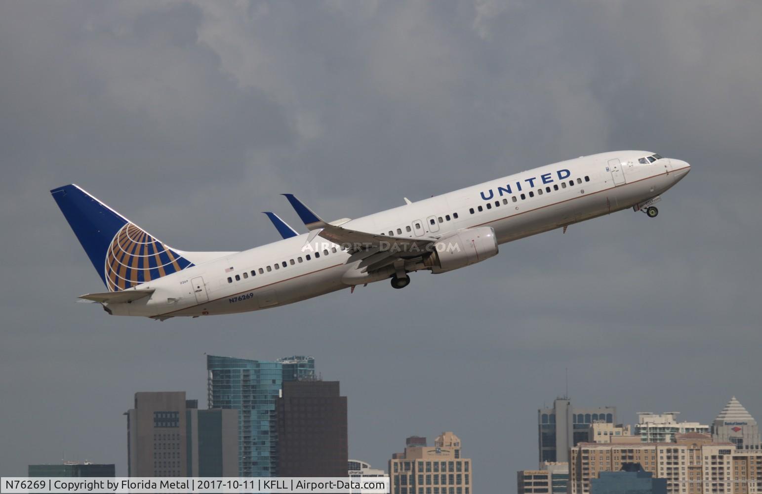 N76269, 2001 Boeing 737-824 C/N 31588, FLL spotting 2017