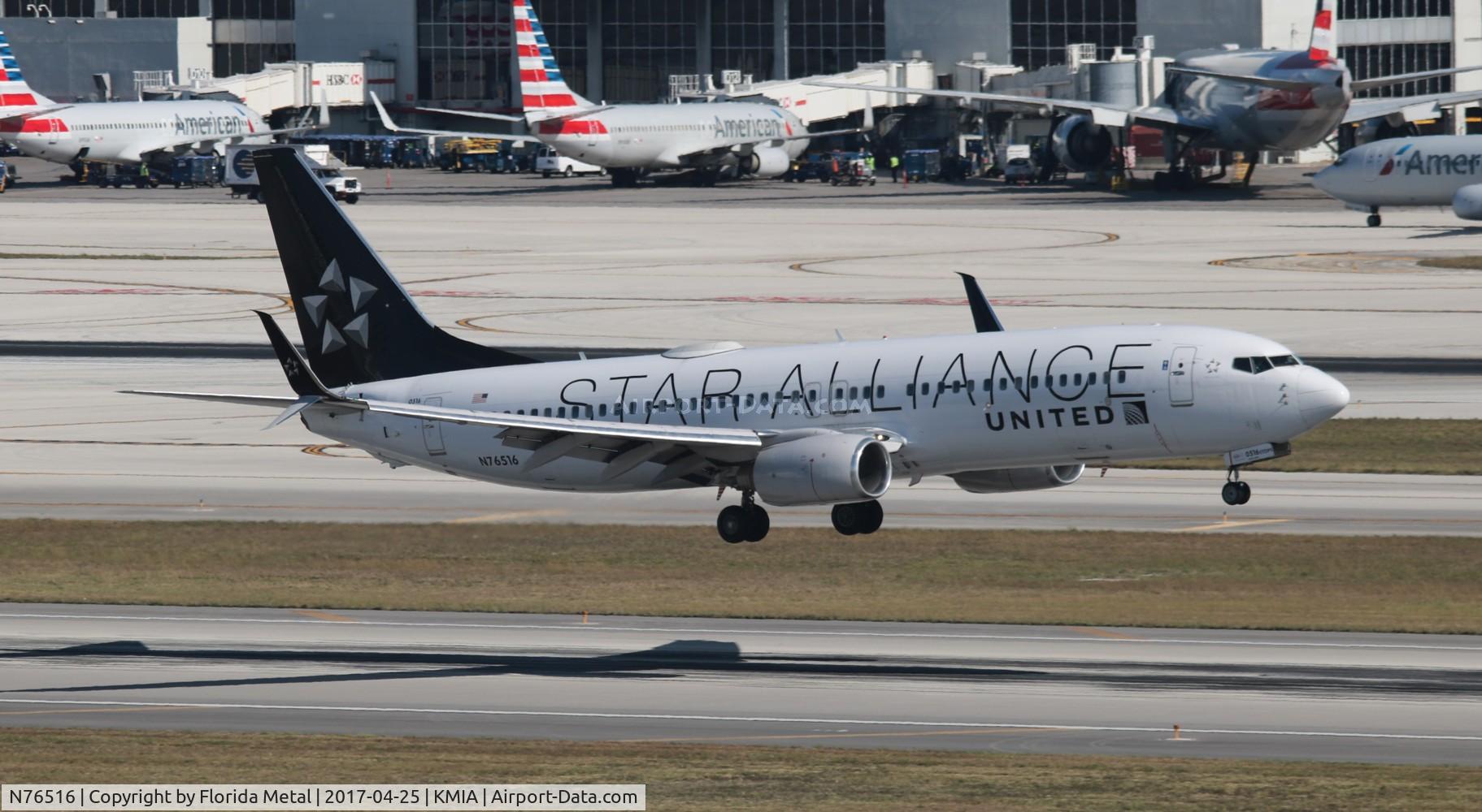 N76516, 2008 Boeing 737-824 C/N 37096, MIA spotting 2017