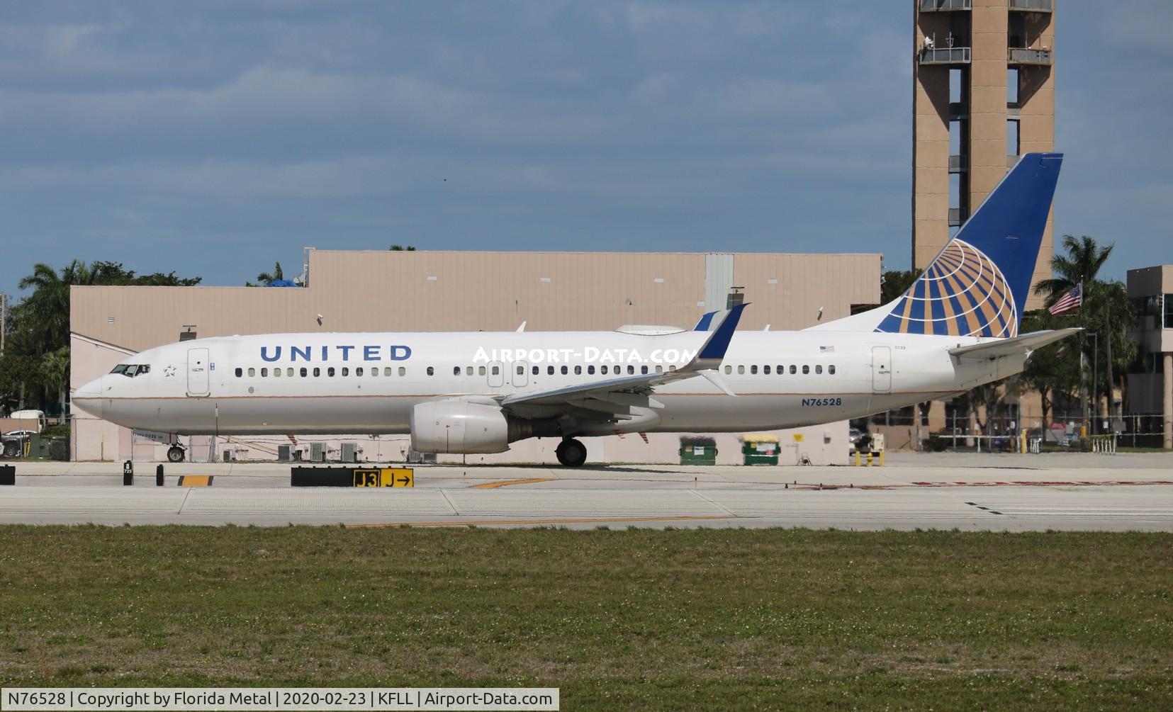 N76528, 2010 Boeing 737-824 C/N 31663, FLL spotting 2020