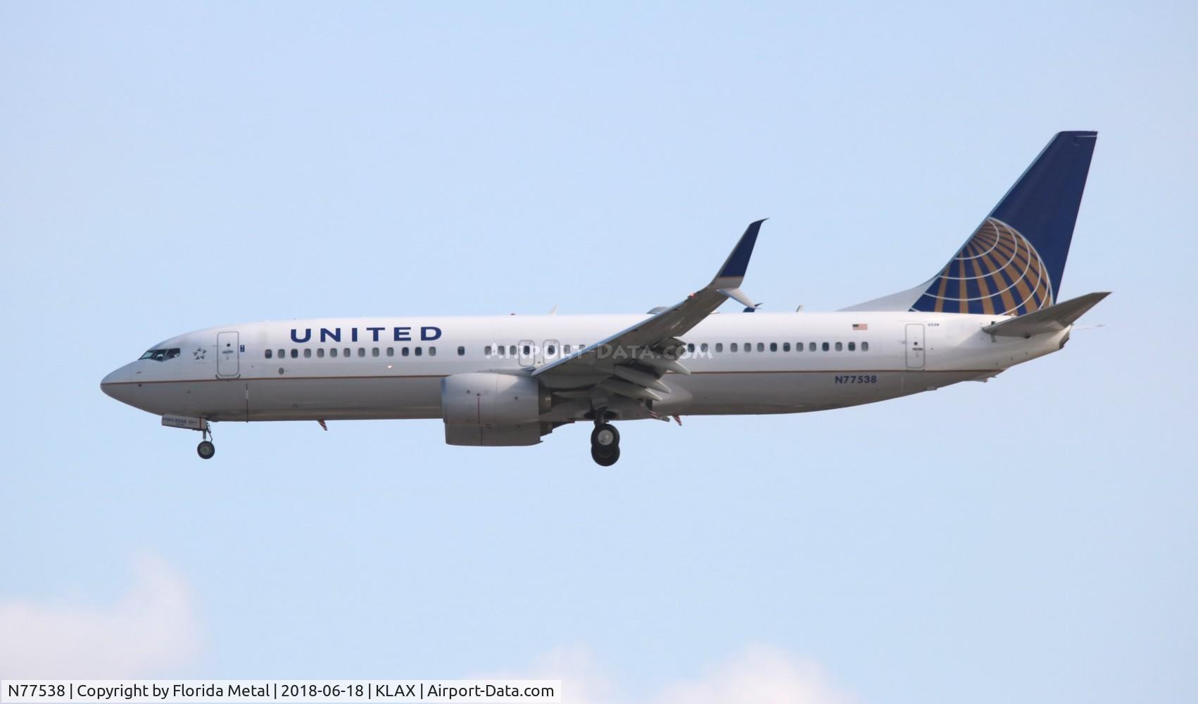 N77538, 2016 Boeing 737-824 C/N 63694, LAX spotting 2018