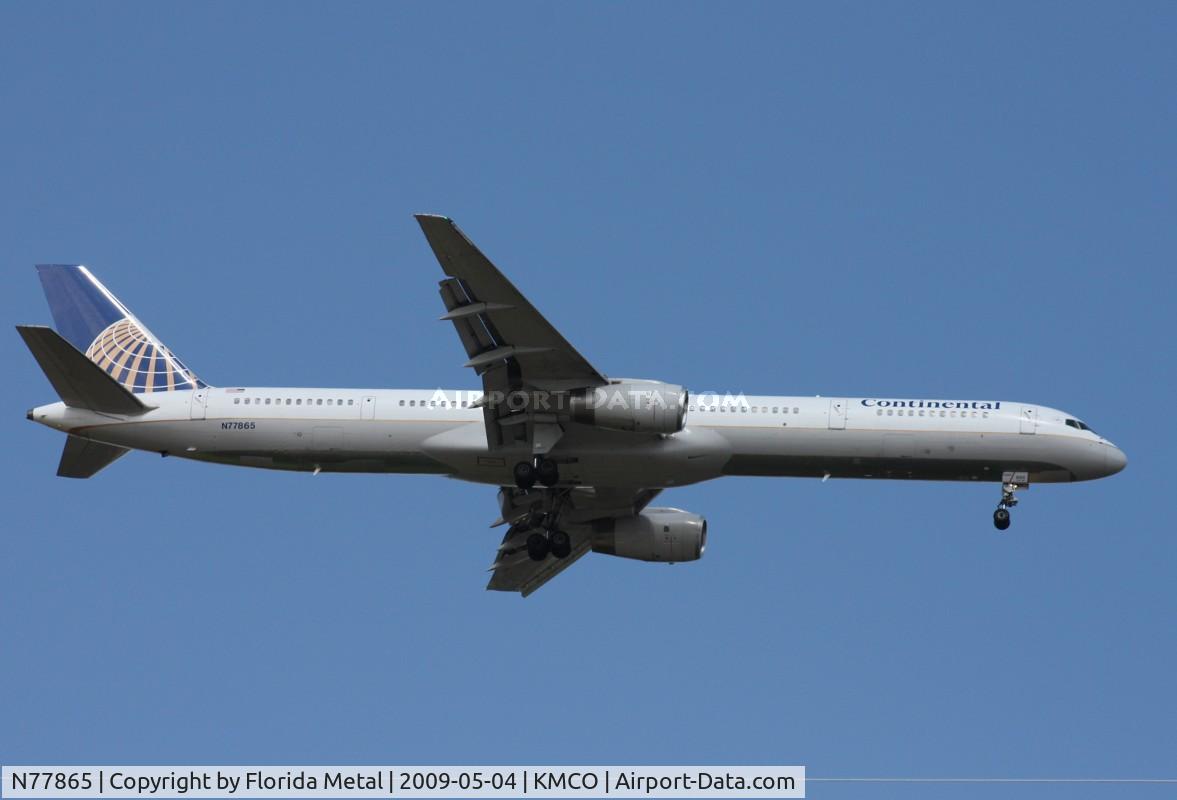 N77865, 2002 Boeing 757-33N C/N 32589, MCO spotting 2009