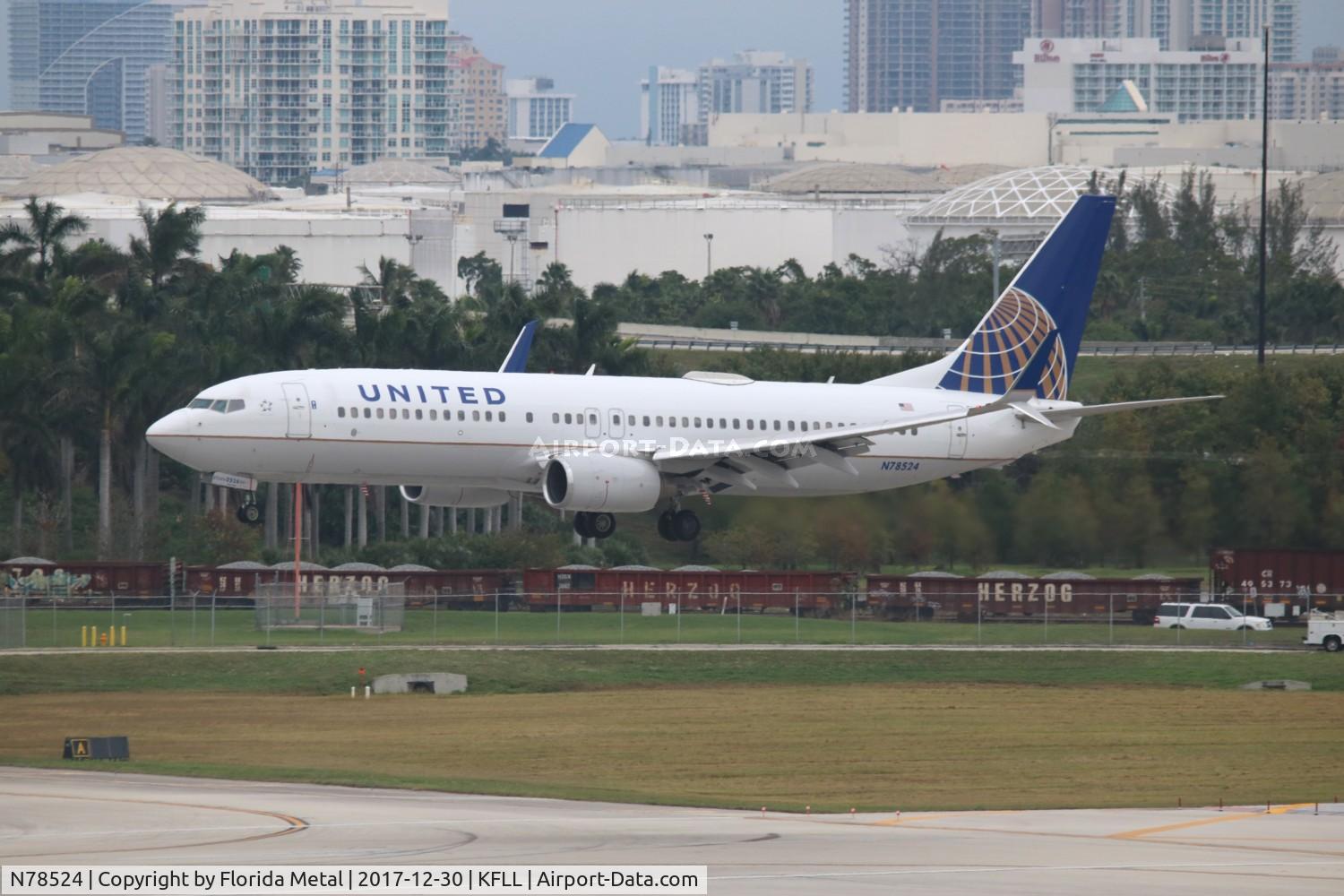 N78524, 2010 Boeing 737-824 C/N 31642, FLL spotting 2017