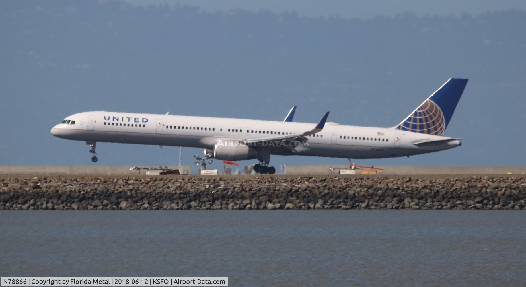 N78866, 2002 Boeing 757-33N C/N 32591, SFO spotting 2018