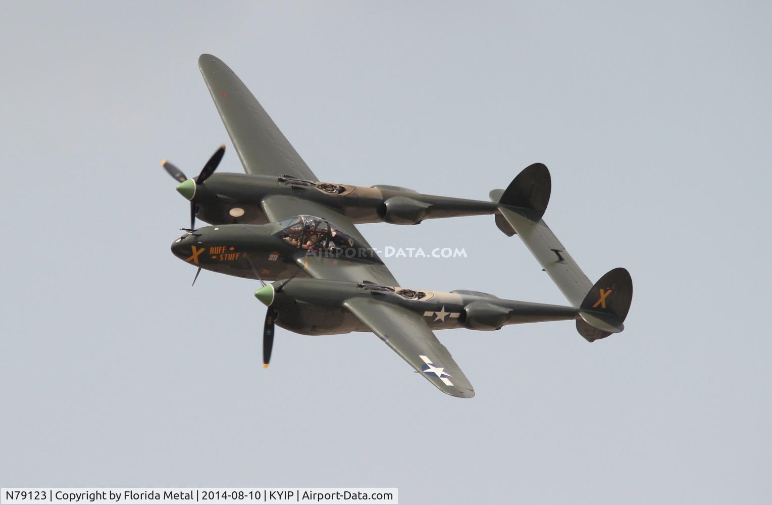 N79123, 1945 Lockheed P-38L-5 Lightning C/N 422-8235, TOM YIP 2014