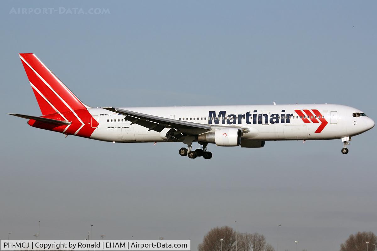 PH-MCJ, 1993 Boeing 767-33A C/N 25535, at spl
