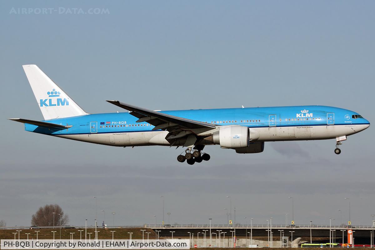 PH-BQB, 2003 Boeing 777-206/ER C/N 33712, at spl