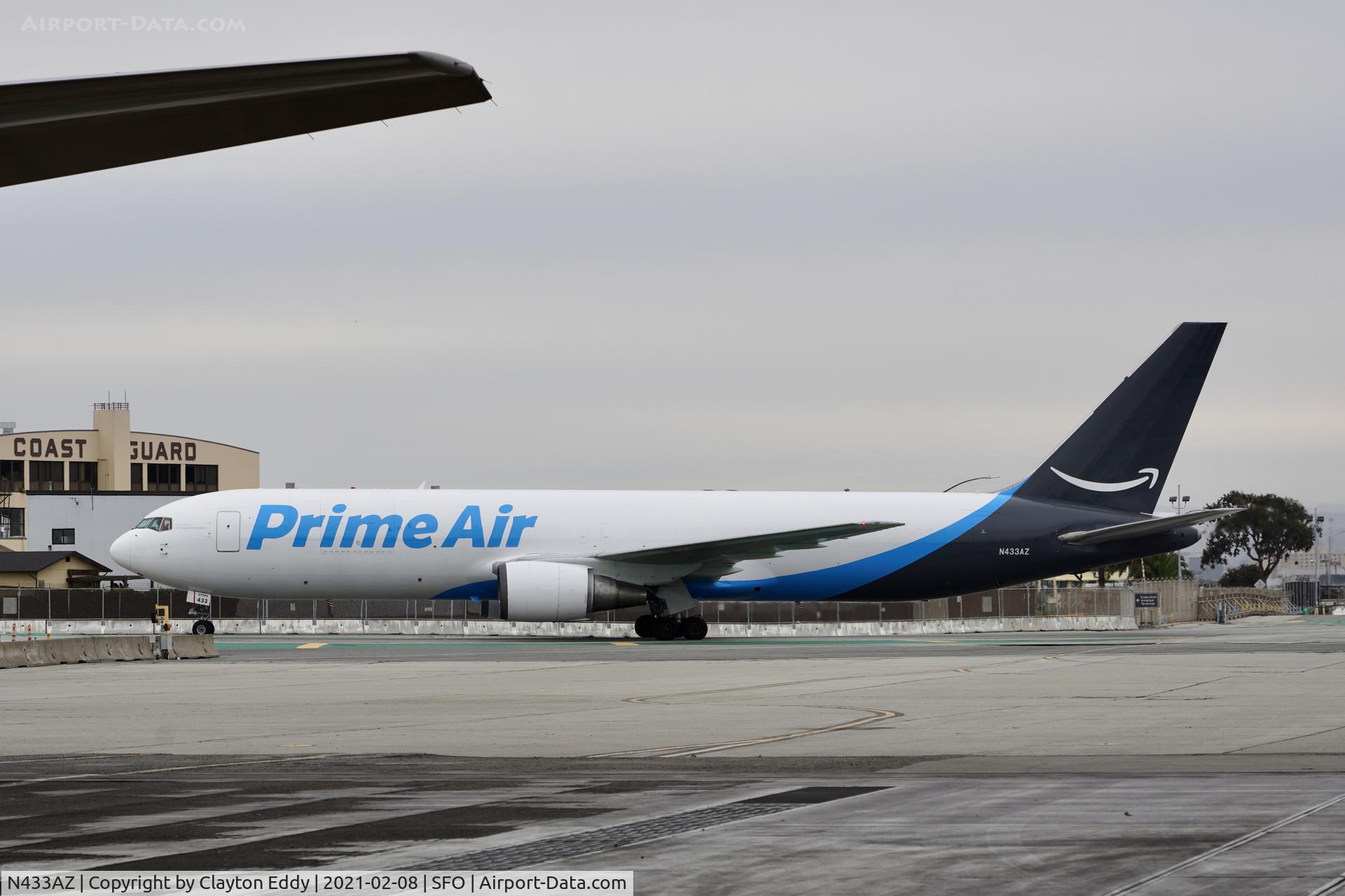 N433AZ, 1989 Boeing 767-381/ER(BCF) C/N 24400, SFO 2021.