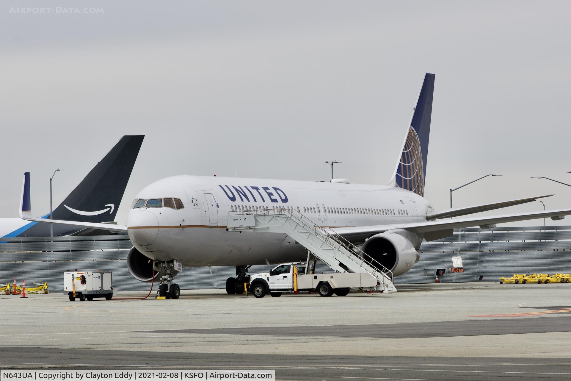 N643UA, 1991 Boeing 767-322/ER C/N 25093, SFO 2021.