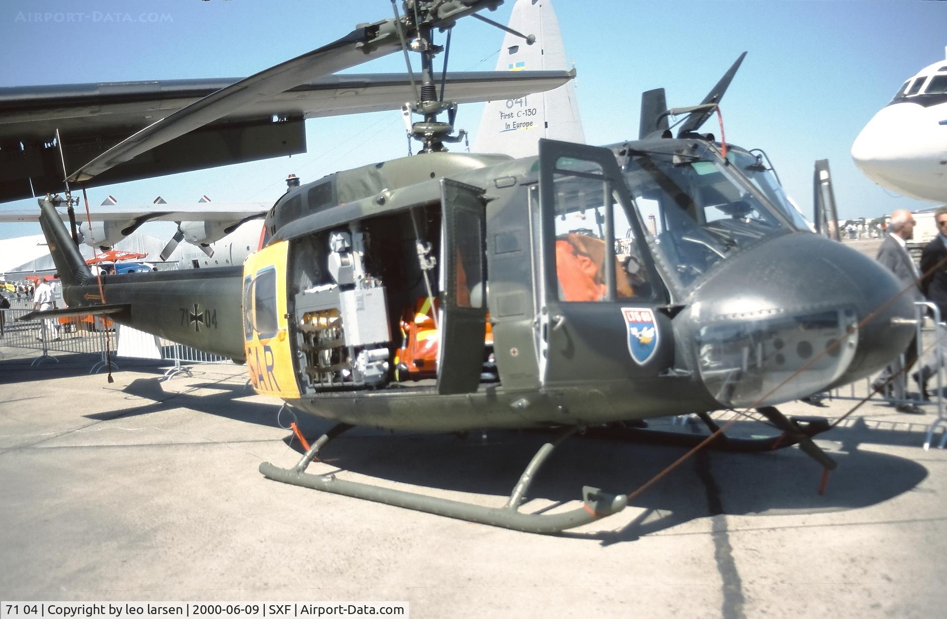 71 04, Bell (Dornier) UH-1D Iroquois C/N 8164, Berlin Air Show 9.6.2020