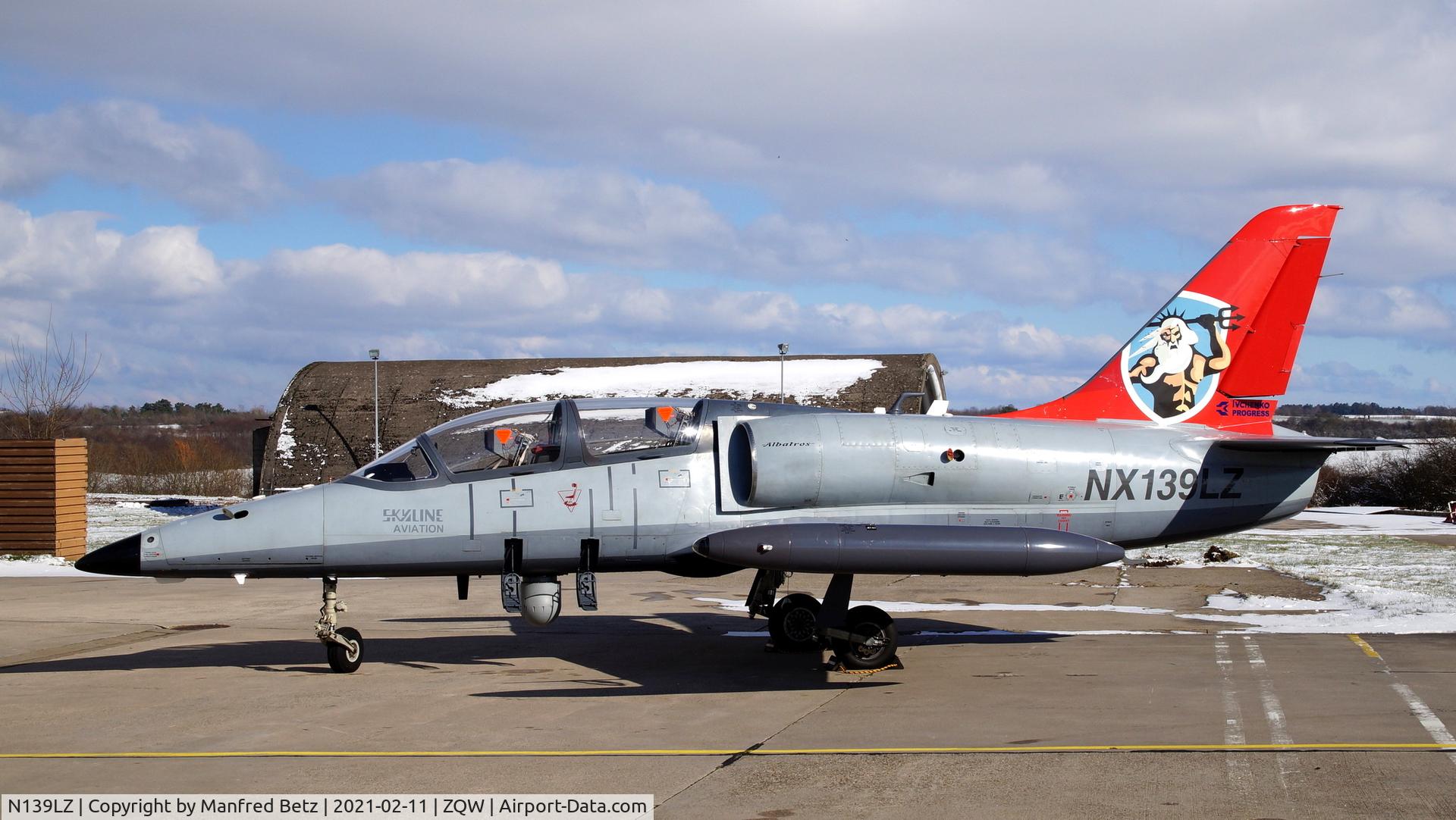 N139LZ, Aero L-39C Albatros C/N 432939, Tankstopp