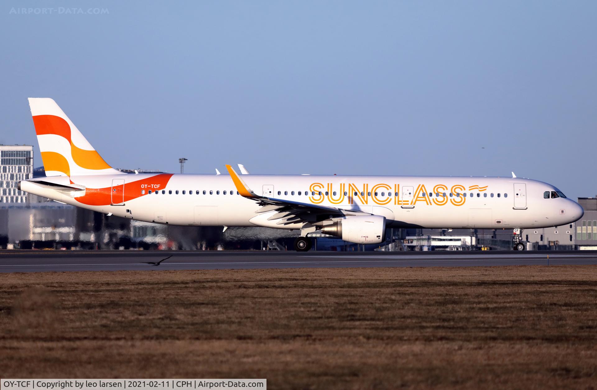 OY-TCF, 2014 Airbus A321-211 C/N 6351, Copenhagen 11.2.2021