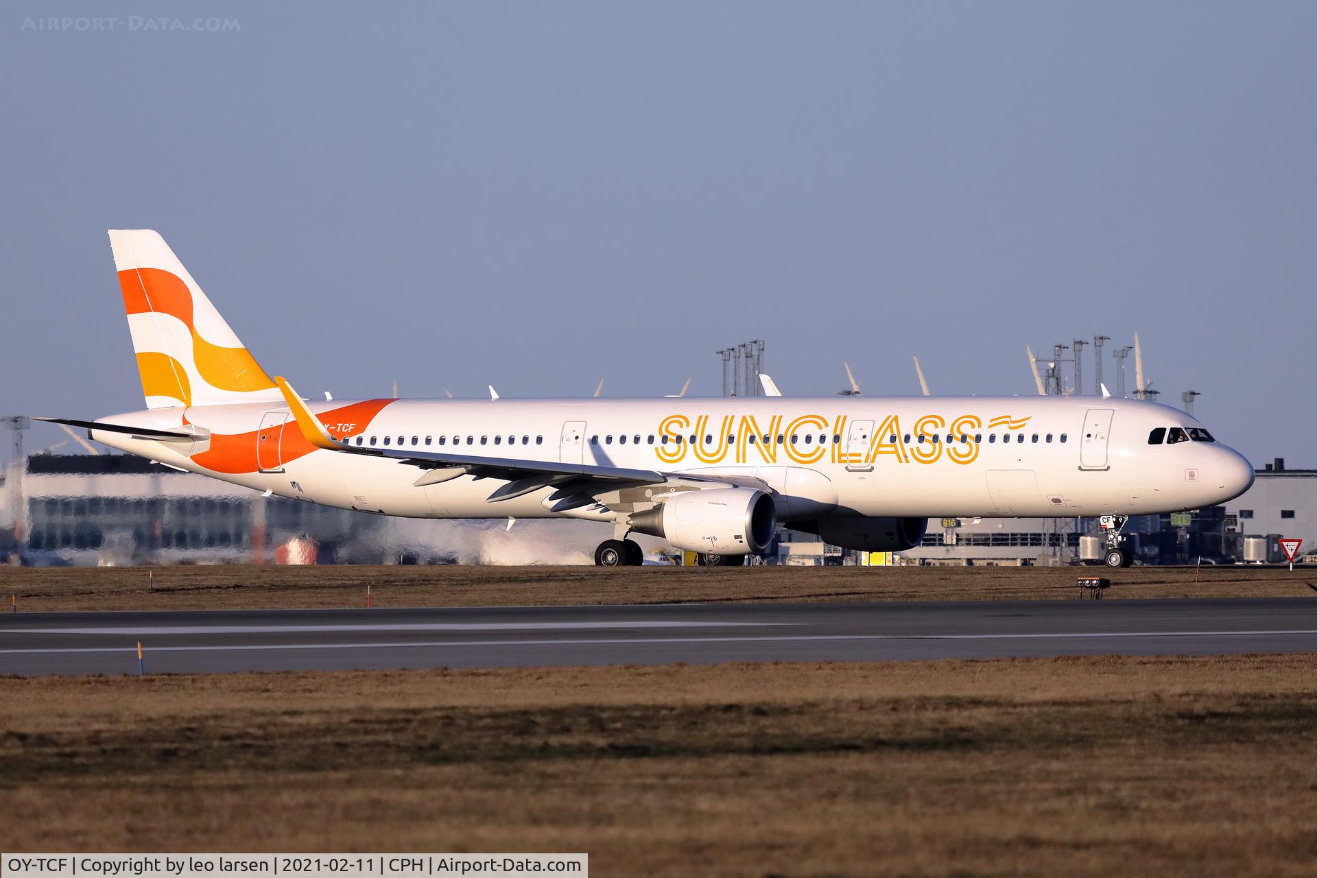 OY-TCF, 2014 Airbus A321-211 C/N 6351, Copenhagen 11.2.2021