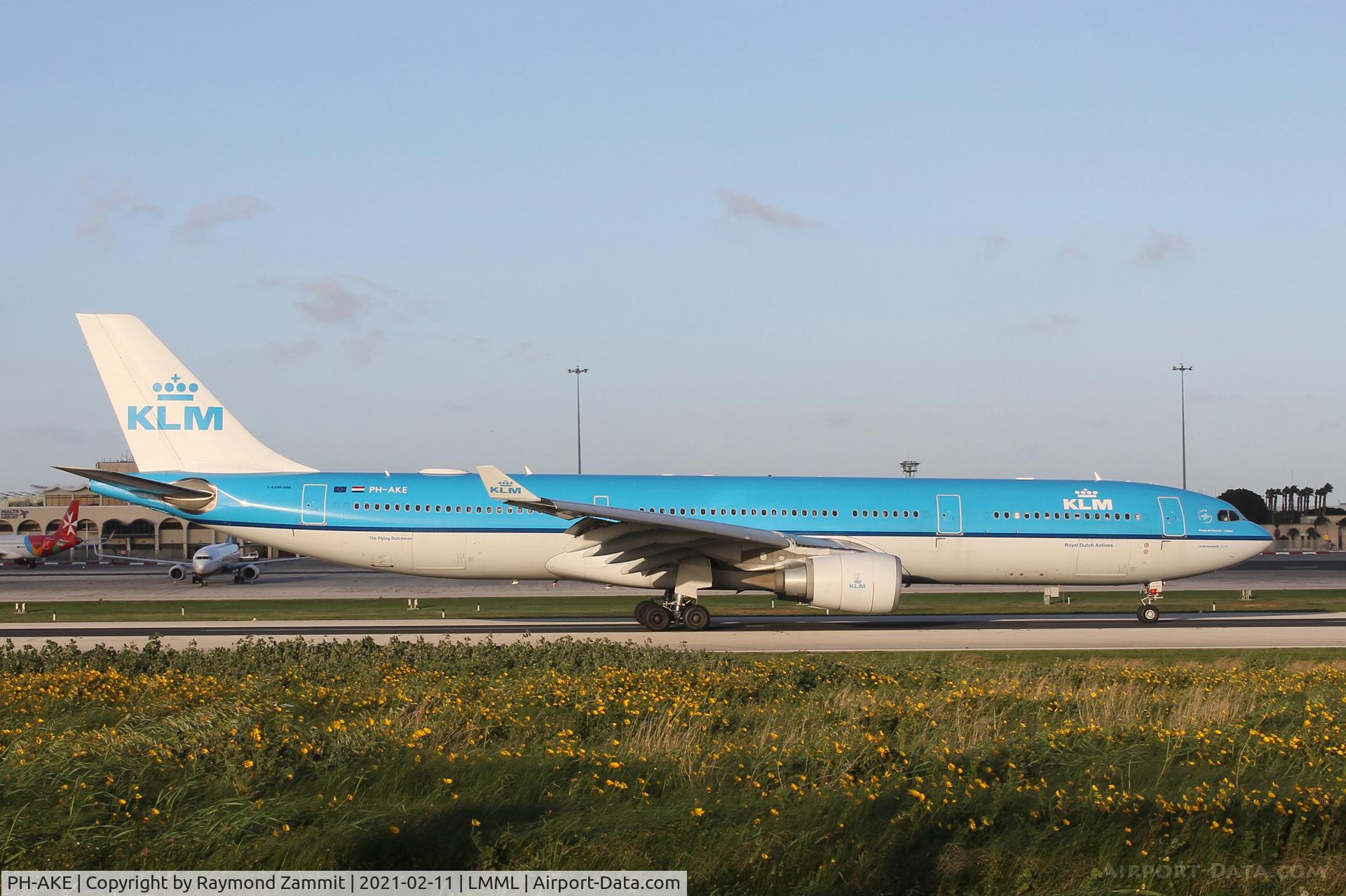 PH-AKE, 2012 Airbus A330-303 C/N 1381, B777 PH-AKE KLM
