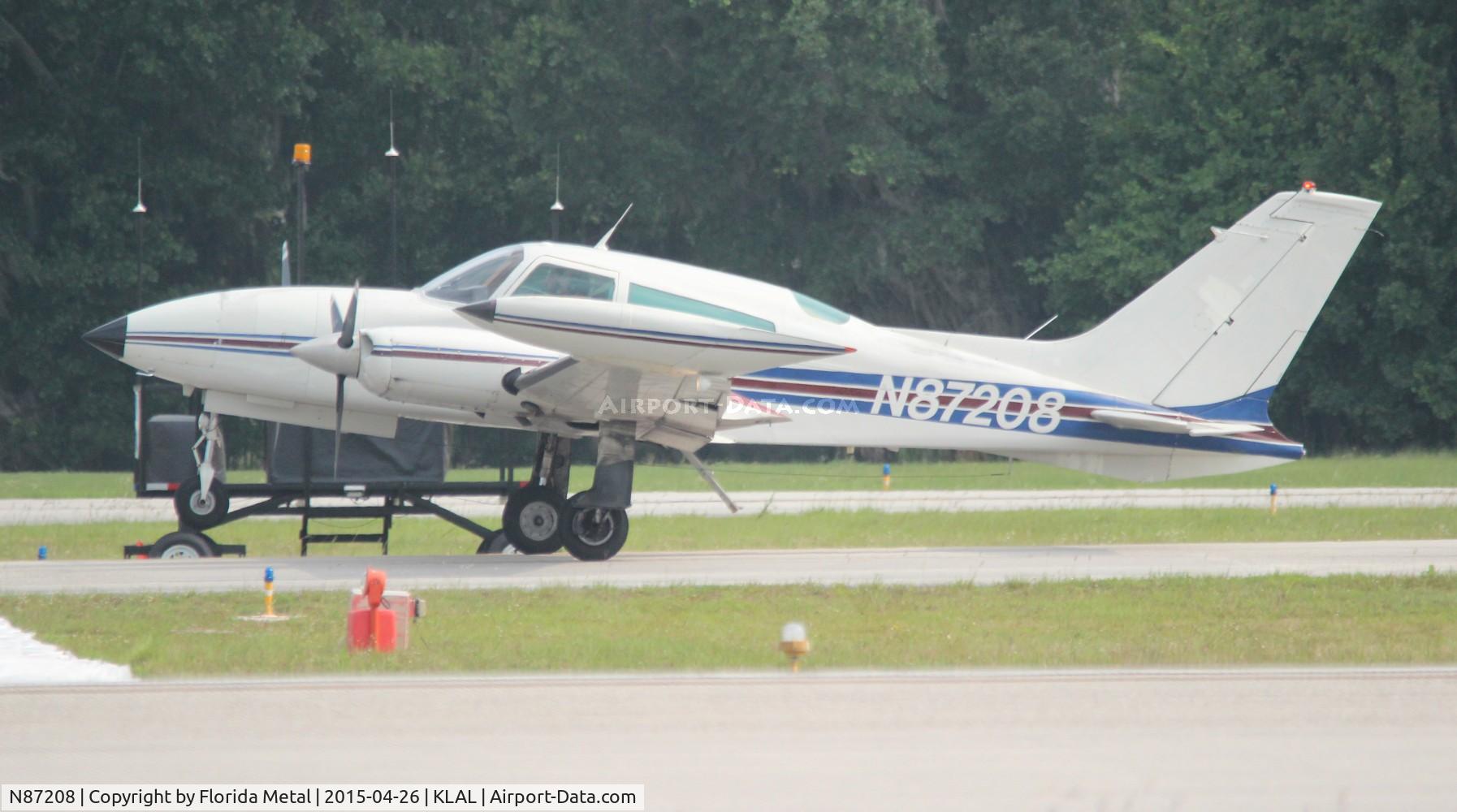 N87208, 1975 Cessna 310R C/N 310R0302, SNF LAL 2015