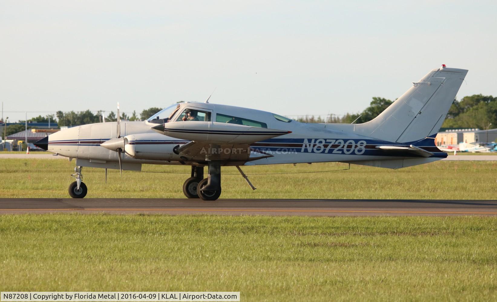 N87208, 1975 Cessna 310R C/N 310R0302, SNF LAL 2016