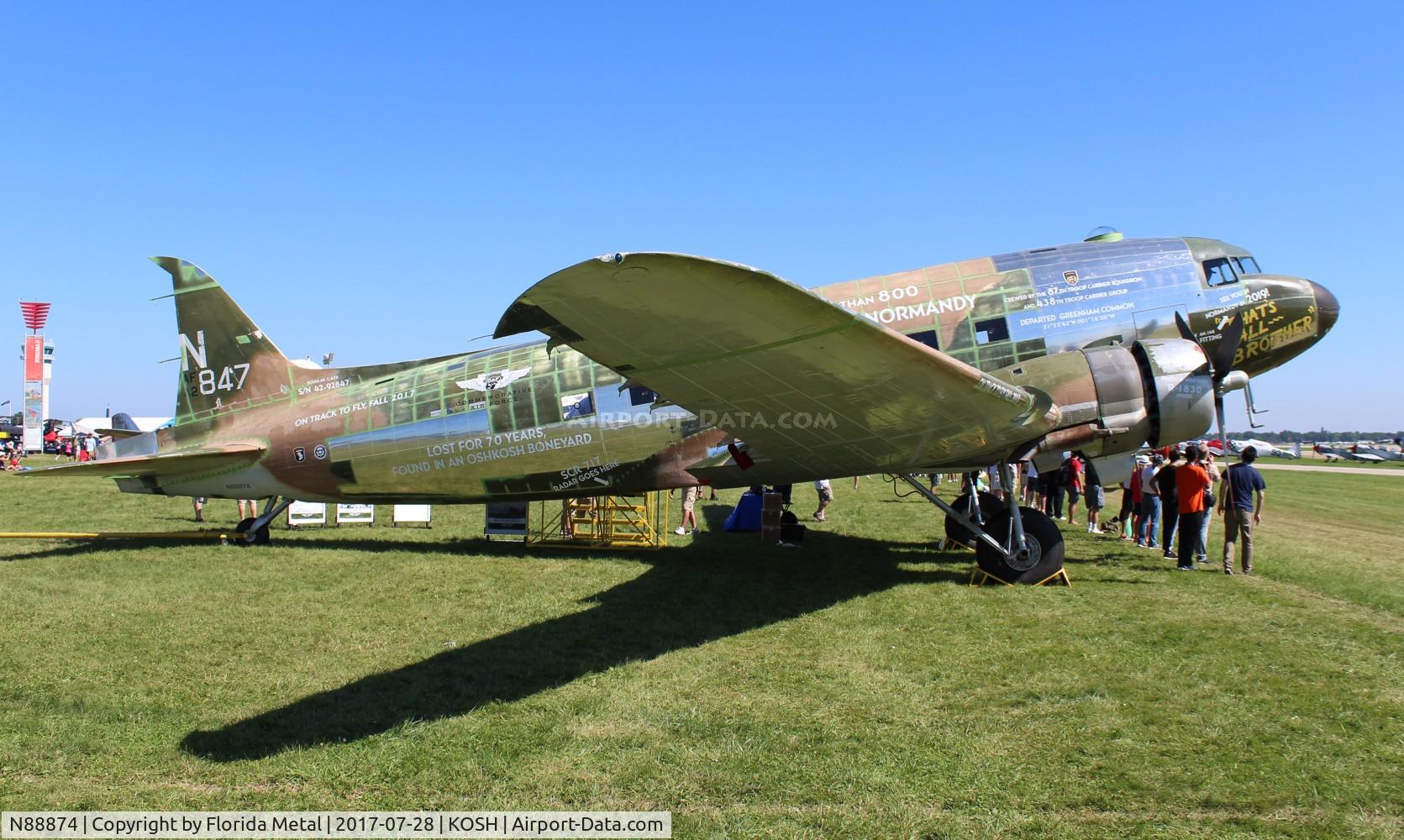 N88874, 1944 Douglas DC3C (C-47A) C/N 12693, EAA OSH 2017