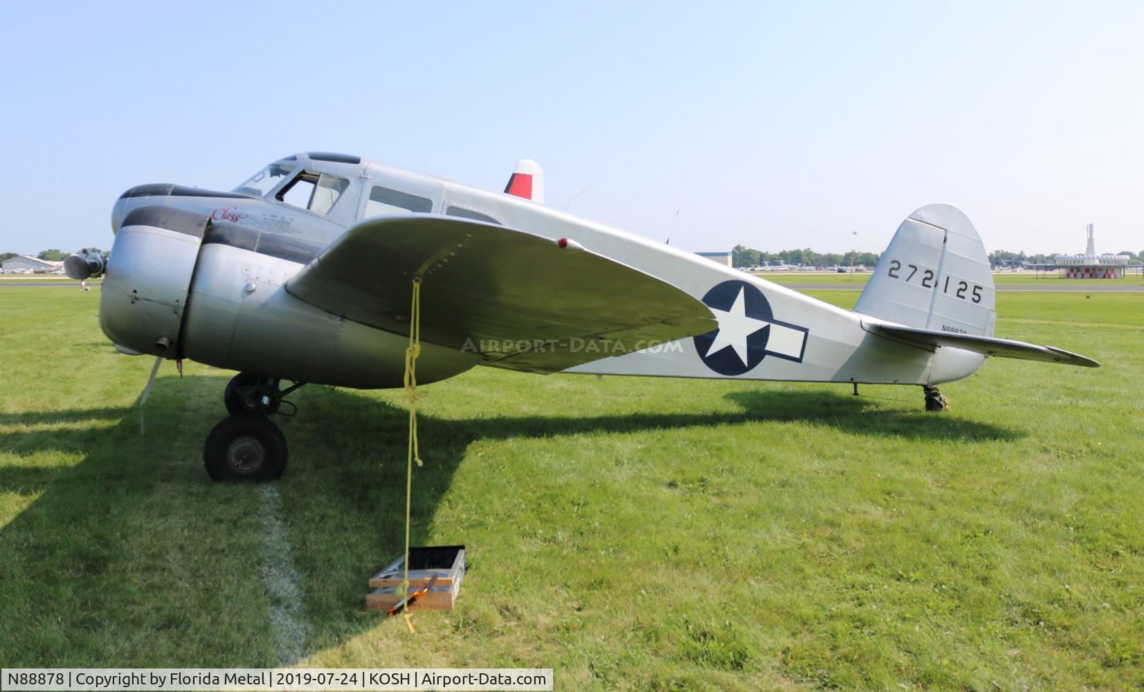 N88878, 1943 Cessna UC-78C (T-50) Bobcat C/N 4121, EAA OSH 2019